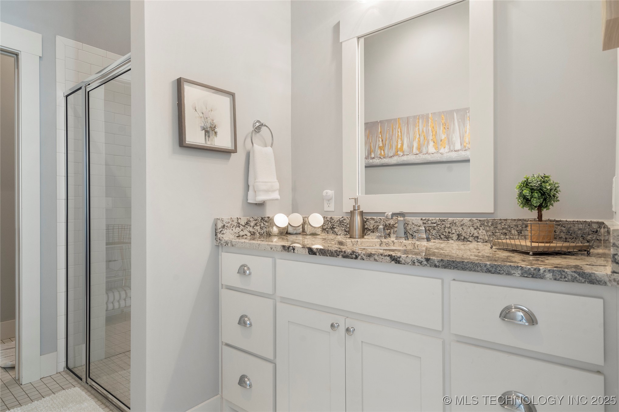 20 Redbud Street C Property Photo 34