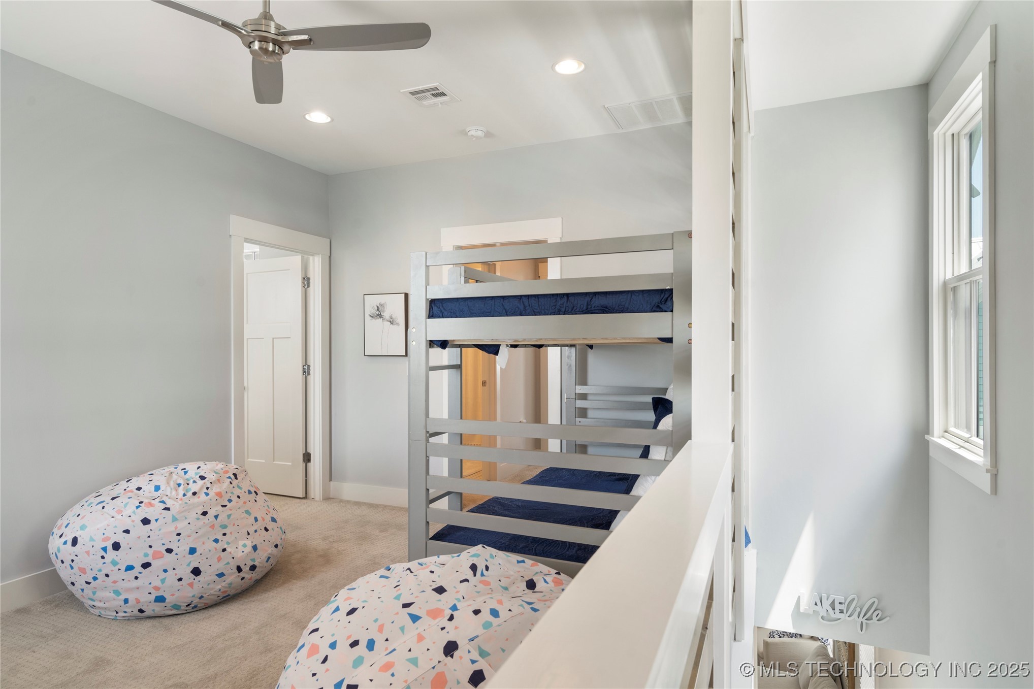 20 Redbud Street C Property Photo 39