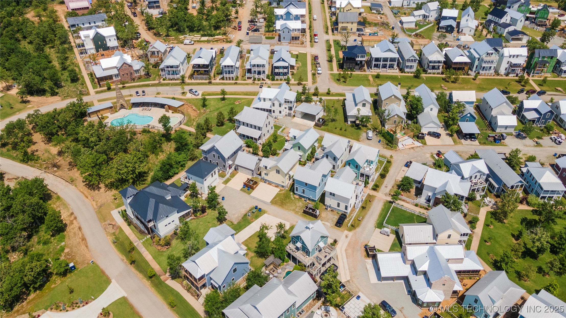 20 Redbud Street C Property Photo 68