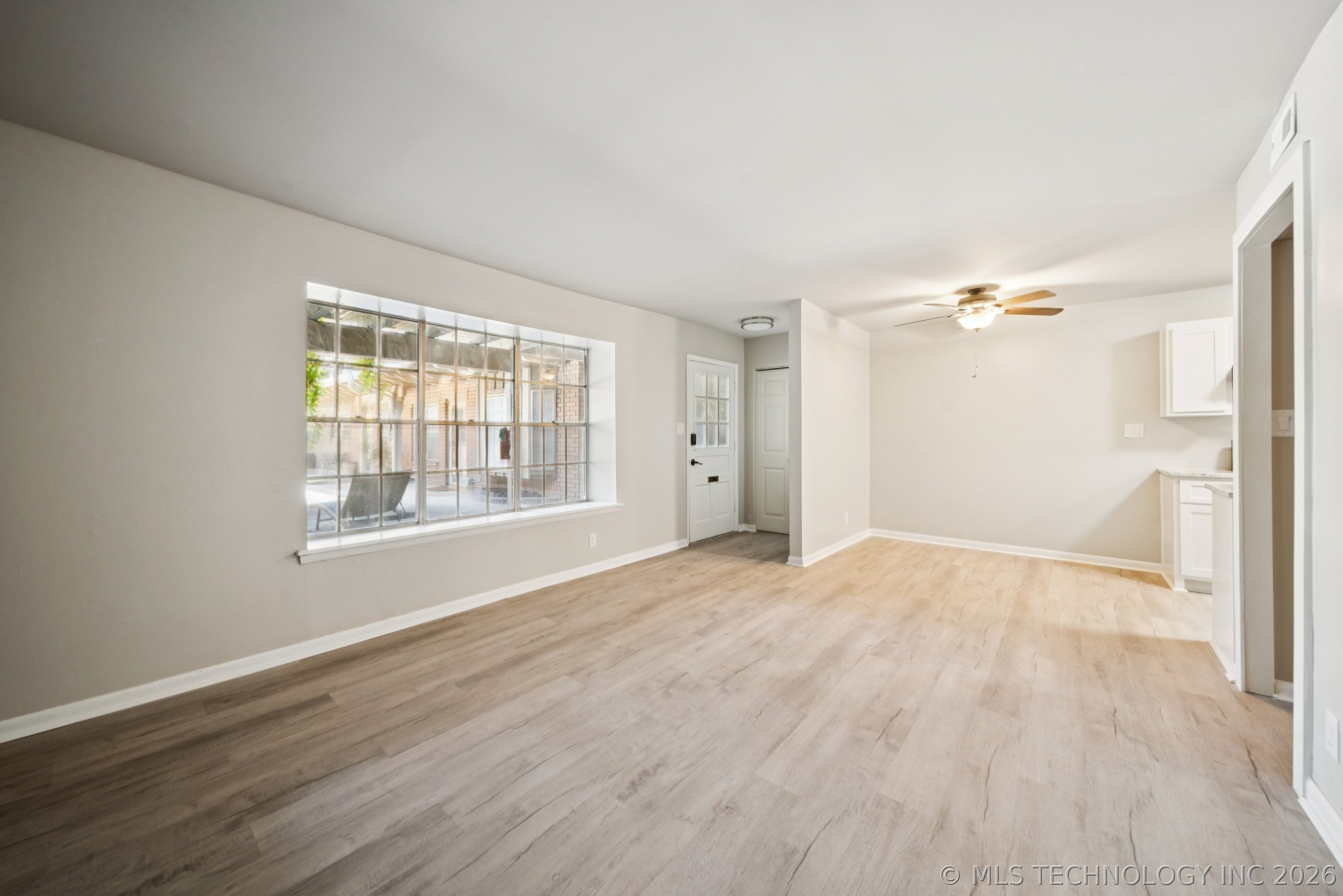 4517 S Peoria Avenue 10 Property Photo 11