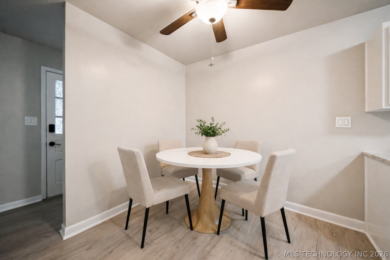 4517 S Peoria Avenue 10 Property Photo 15