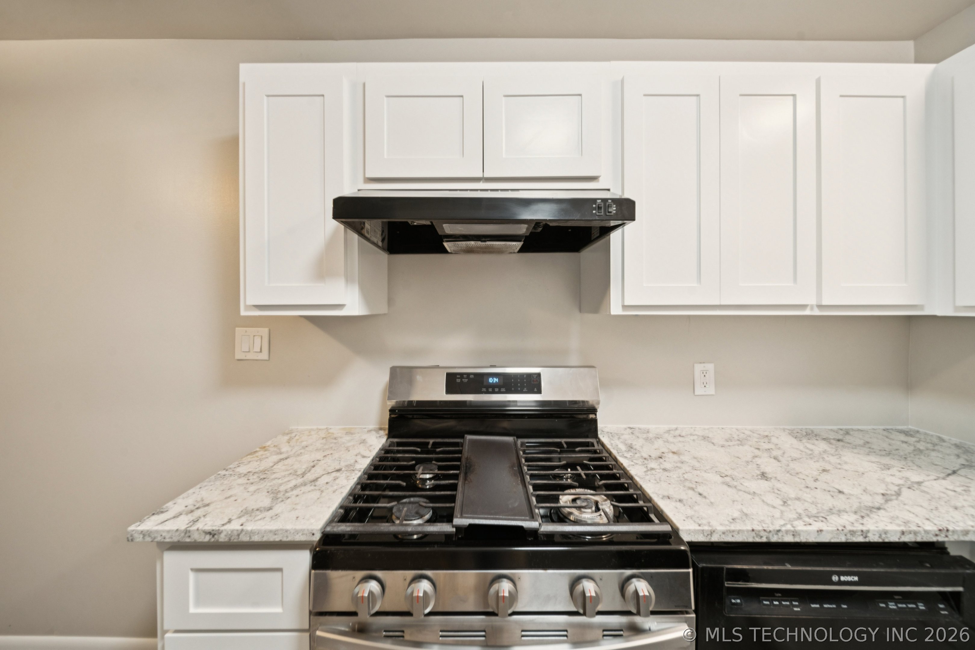 4517 S Peoria Avenue 10 Property Photo 20