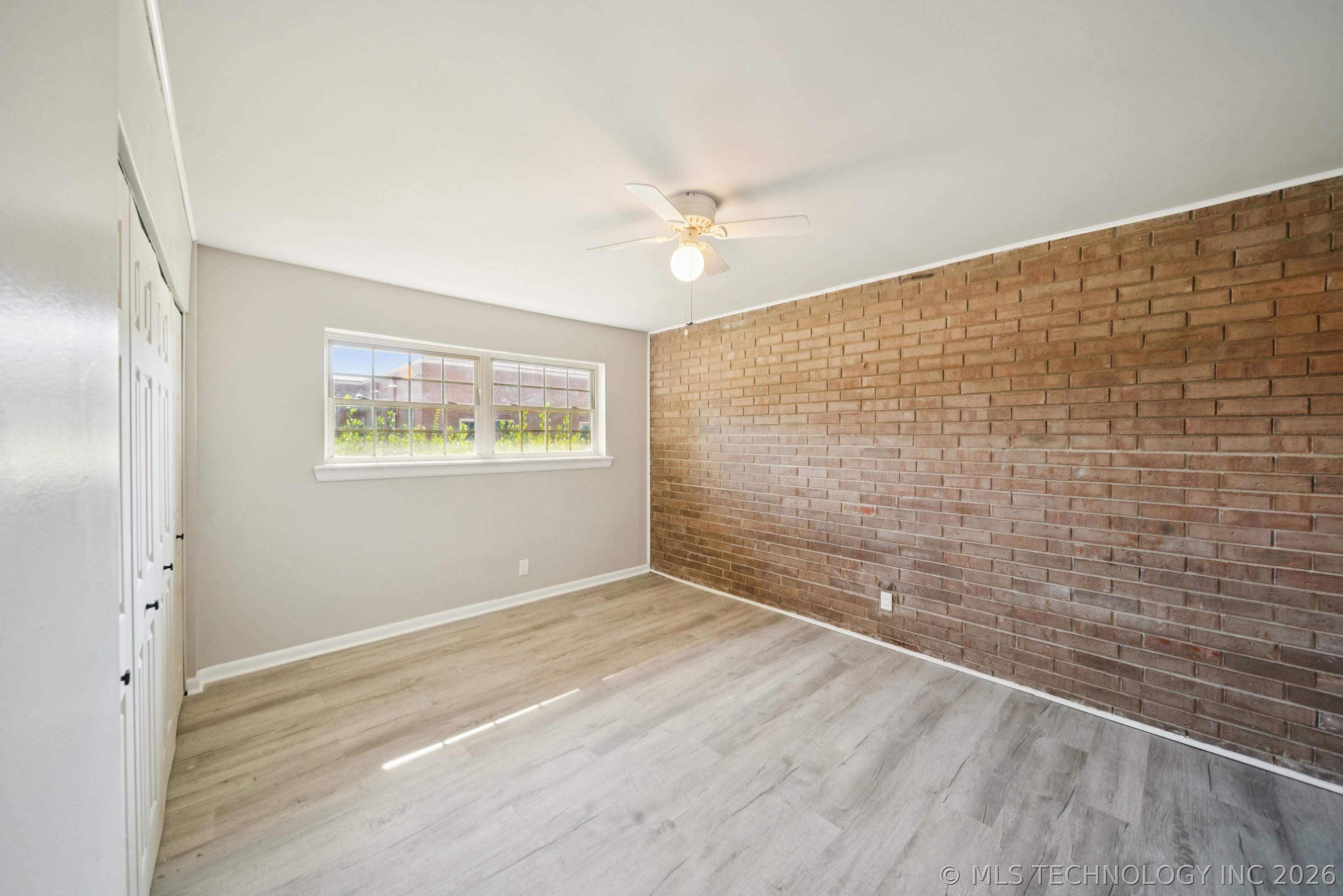 4517 S Peoria Avenue 10 Property Photo 24