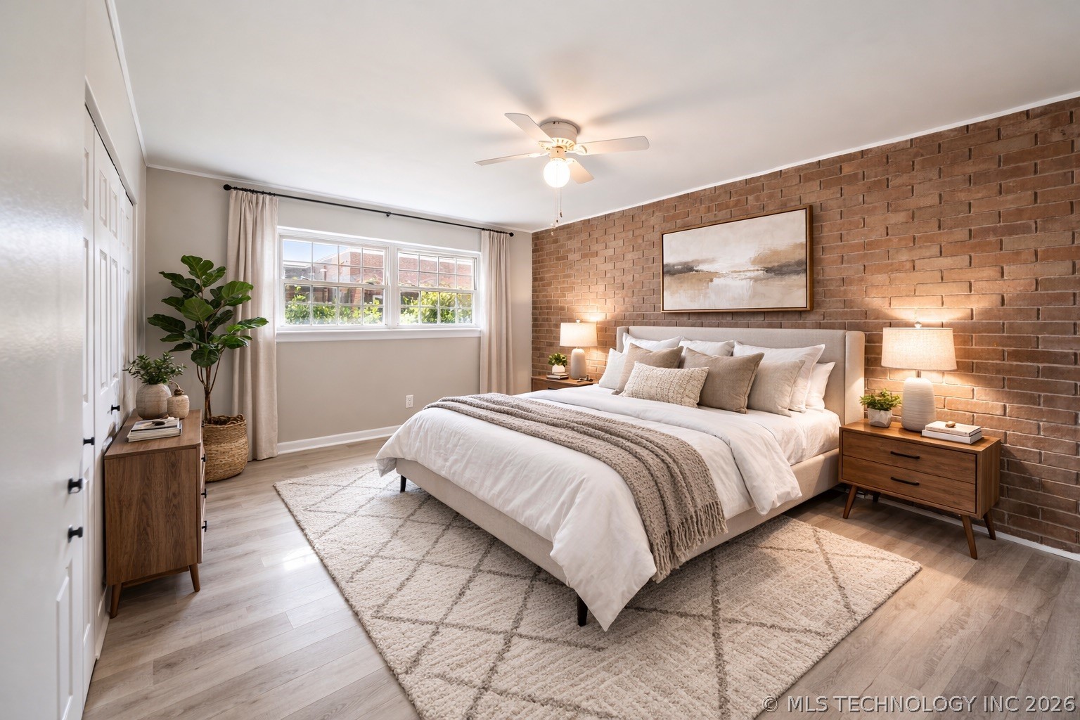 4517 S Peoria Avenue 10 Property Photo 25