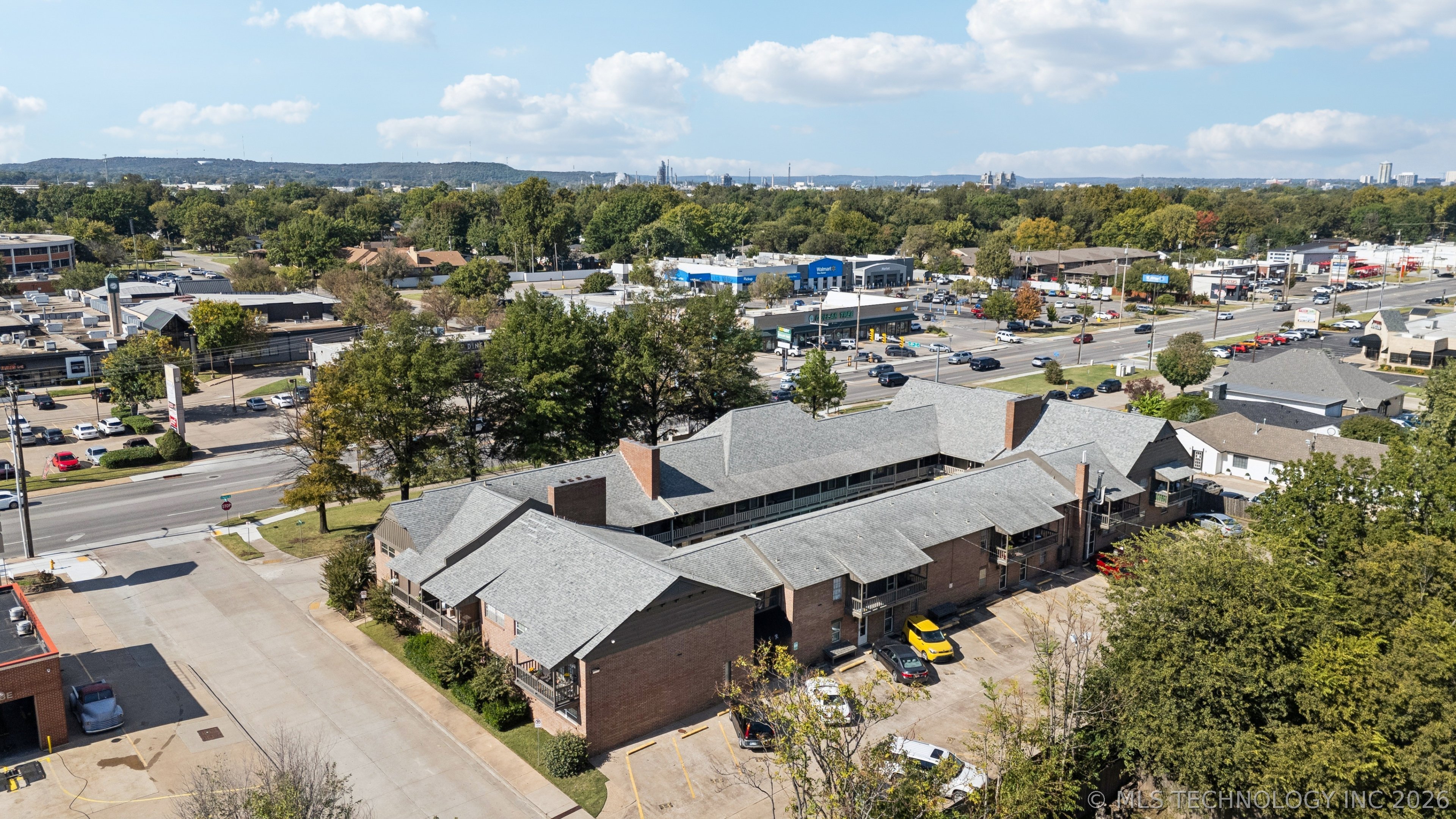 4517 S Peoria Avenue 10 Property Photo 34