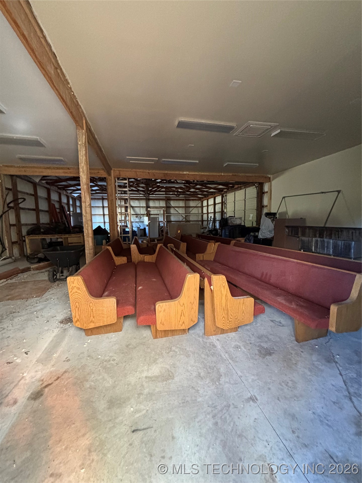 13111 E 11th Street Property Photo 7