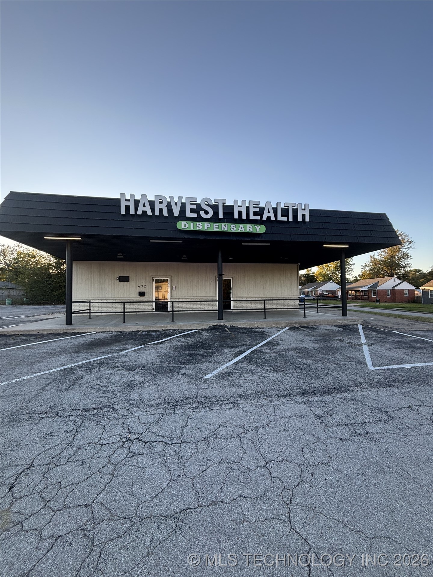 432 S Sheridan Road Property Photo 1