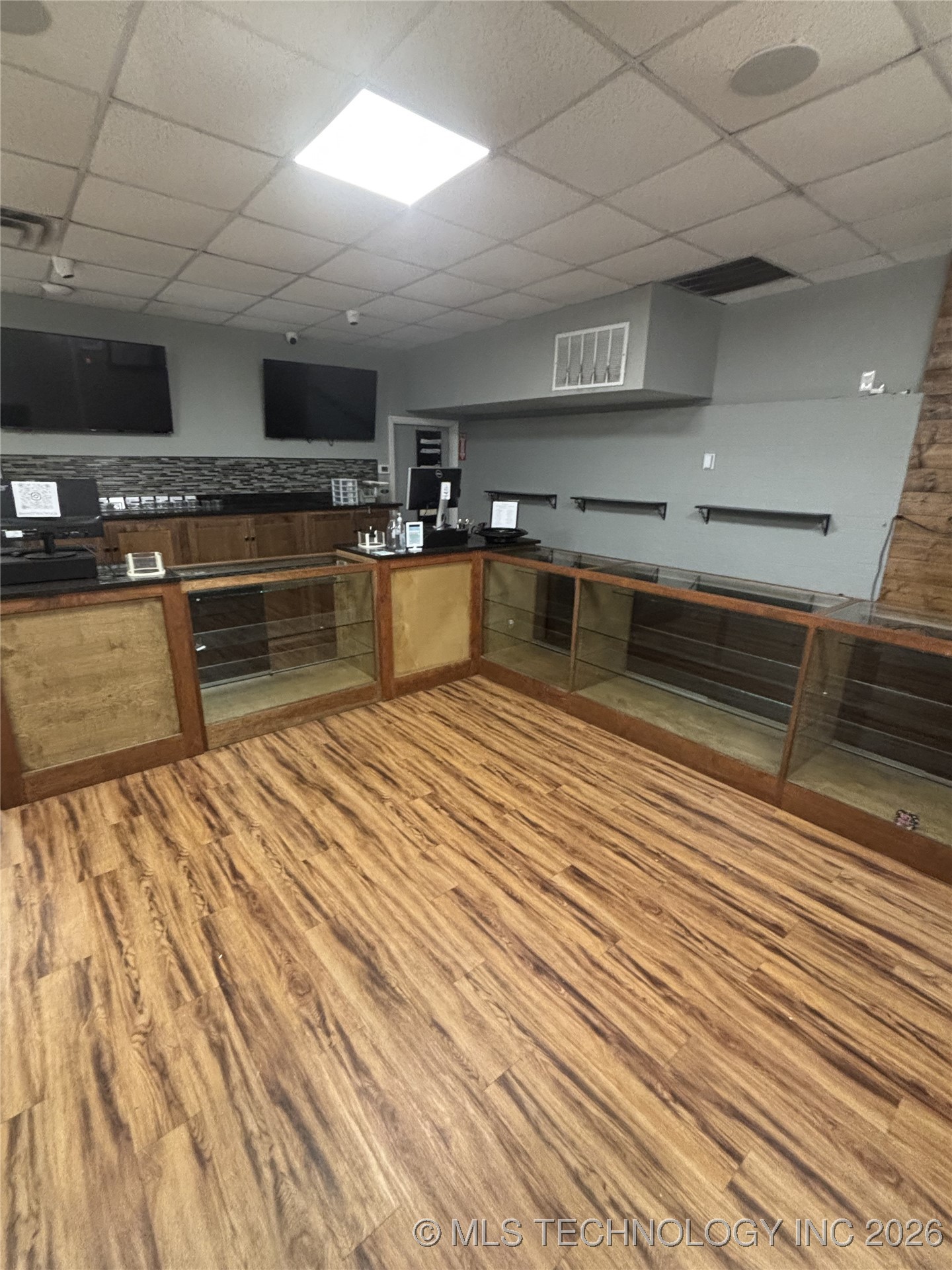 432 S Sheridan Road Property Photo 8