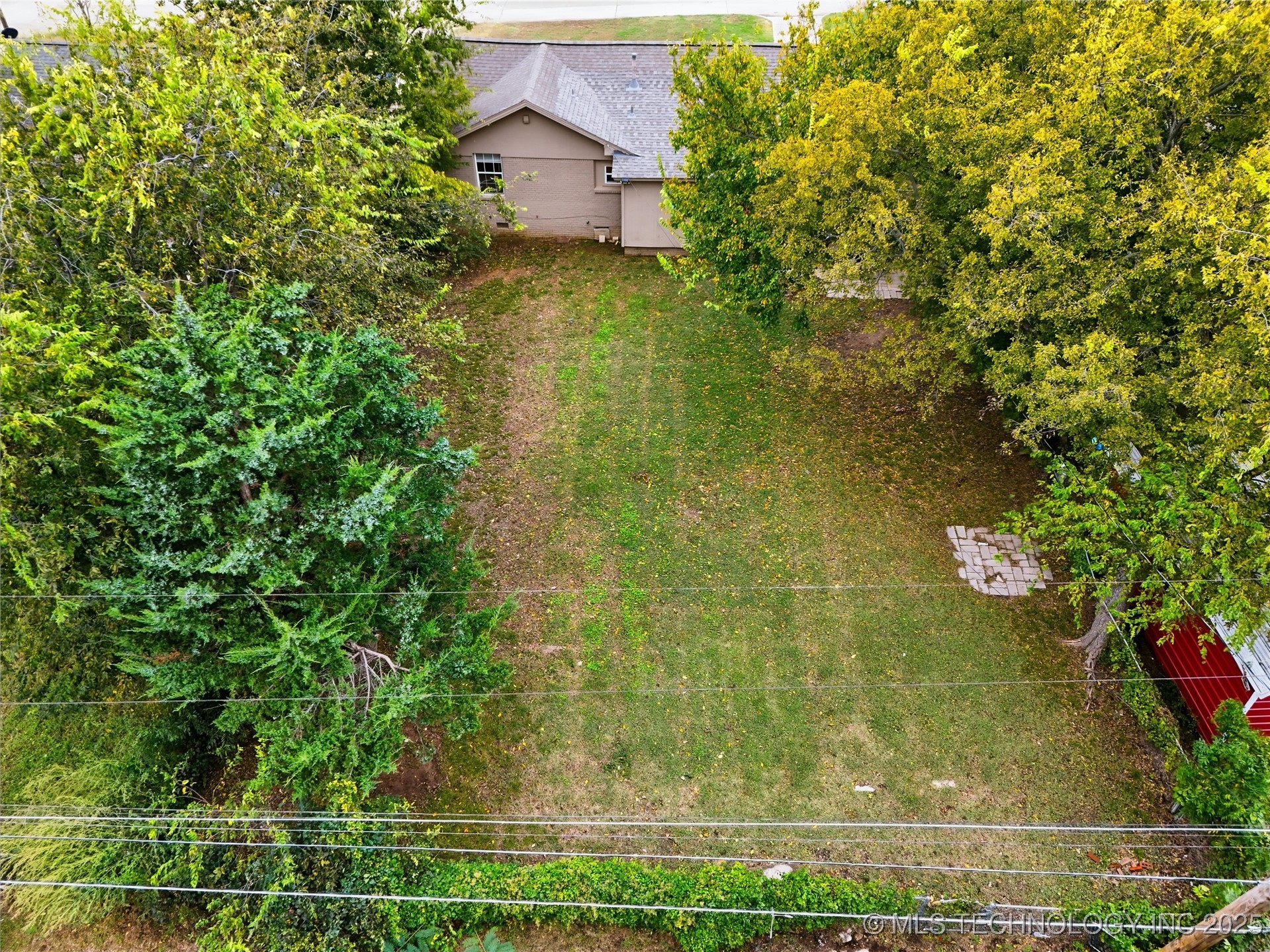 725 S Lakewood Avenue Property Photo 31