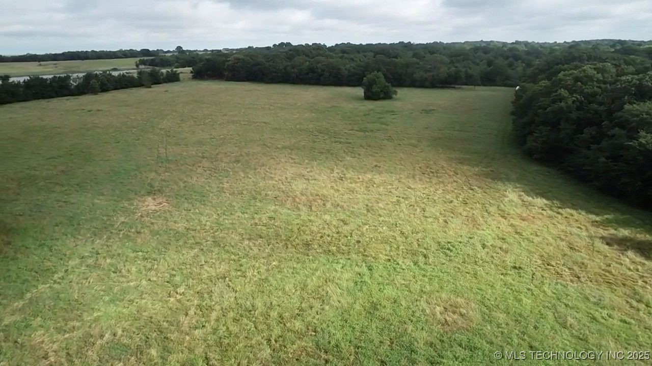 485 Shoe Make Road Property Photo 9