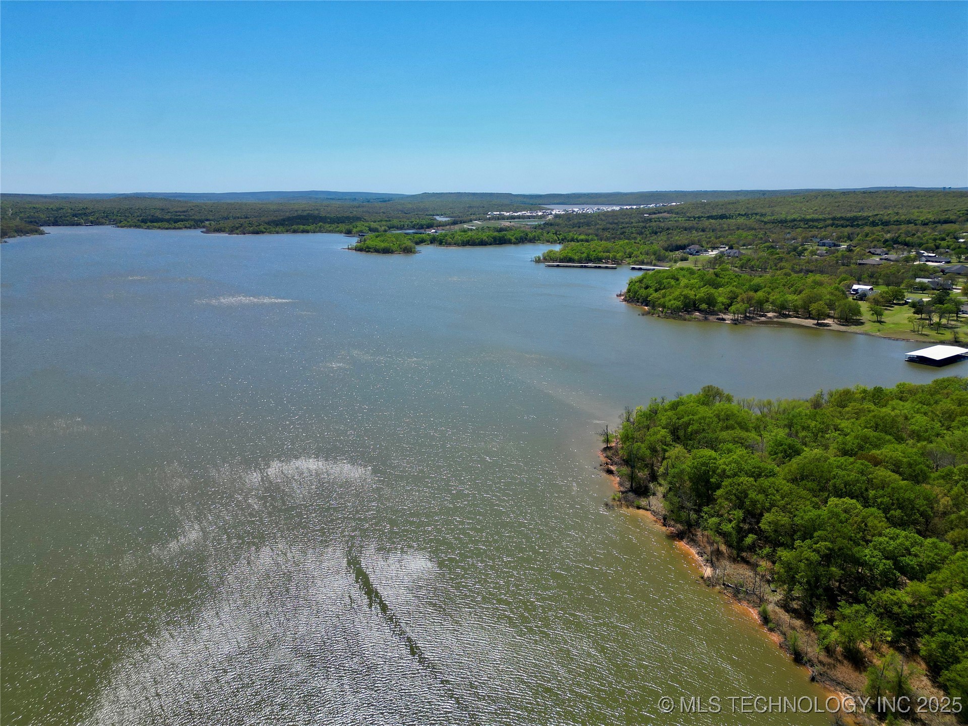 132 Meadowview Property Photo 3