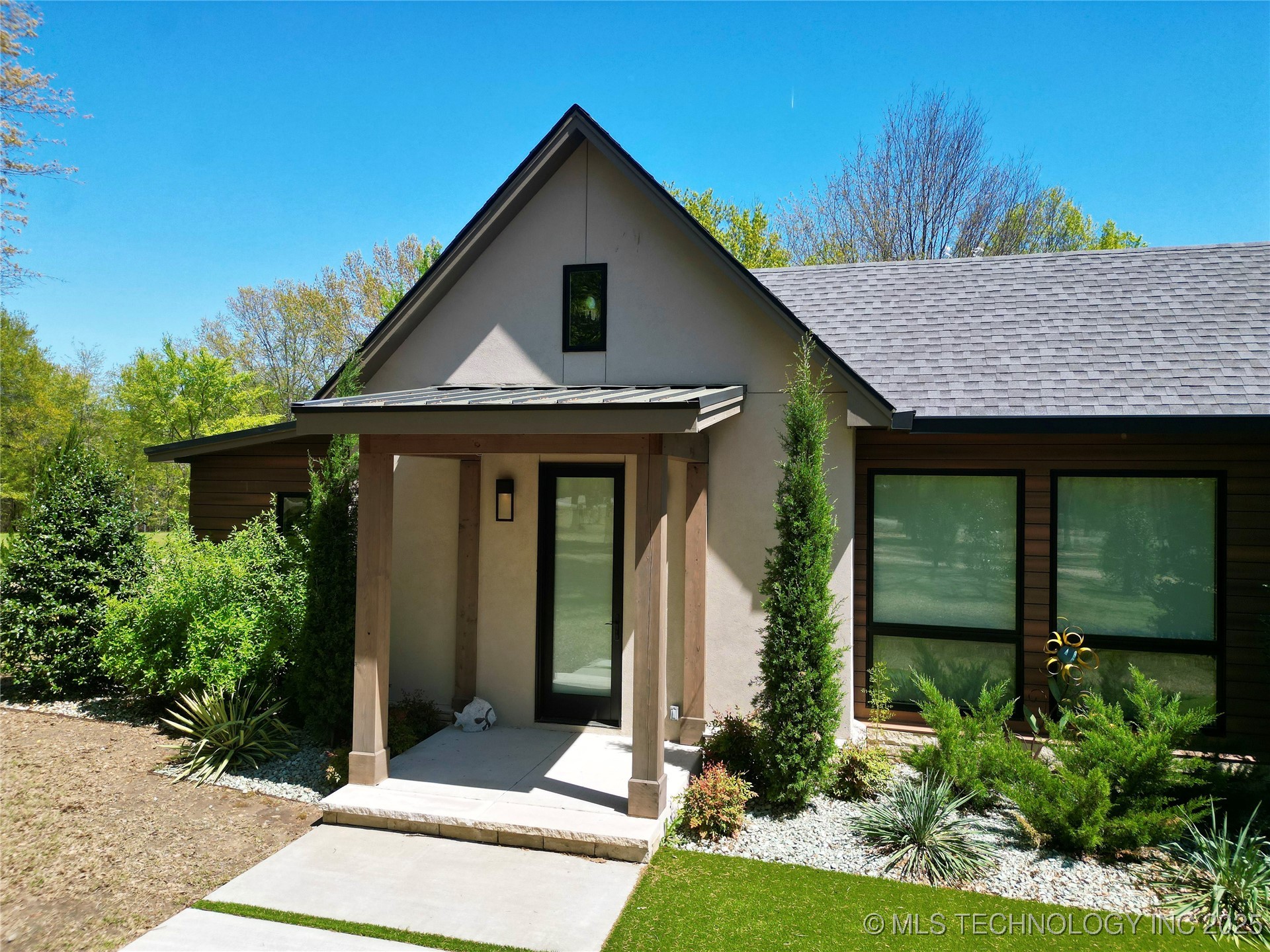 132 Meadowview Property Photo 12