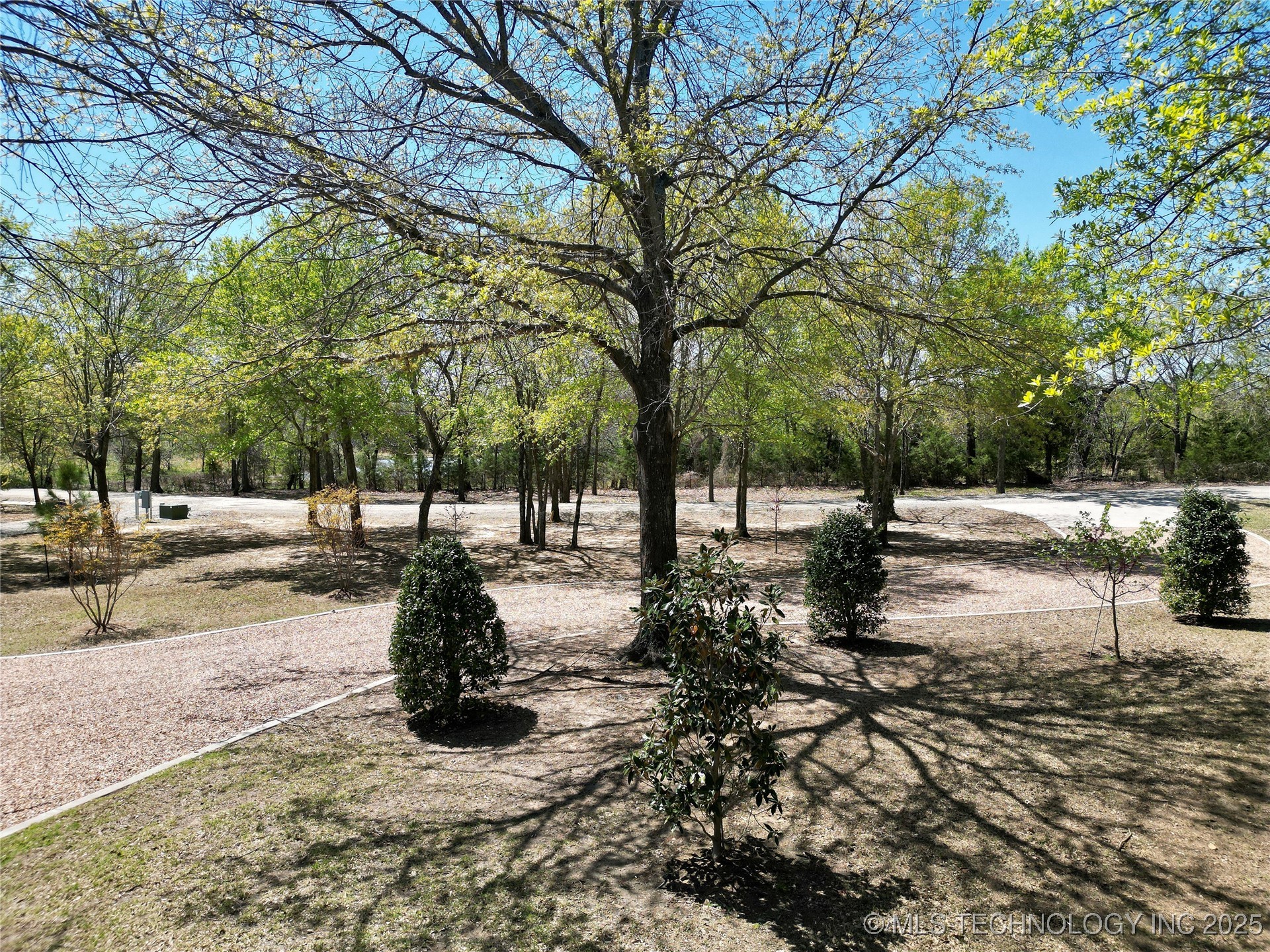 132 Meadowview Property Photo 14