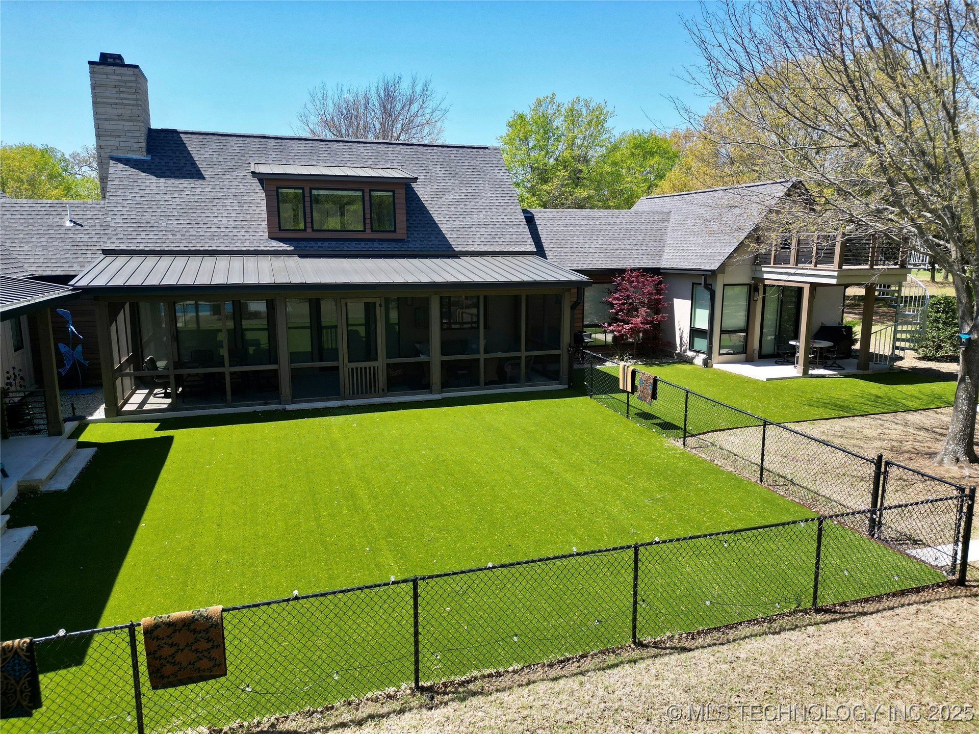 132 Meadowview Property Photo 15