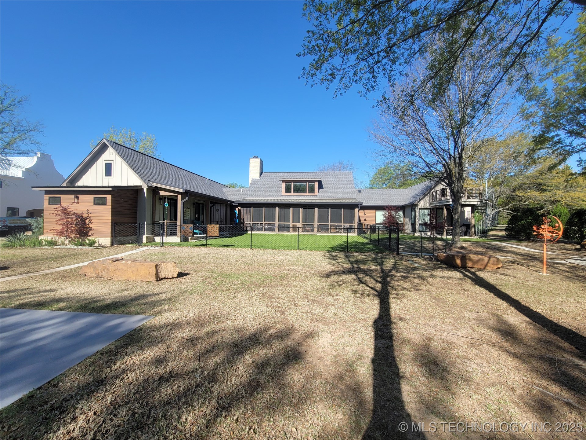 132 Meadowview Property Photo 32