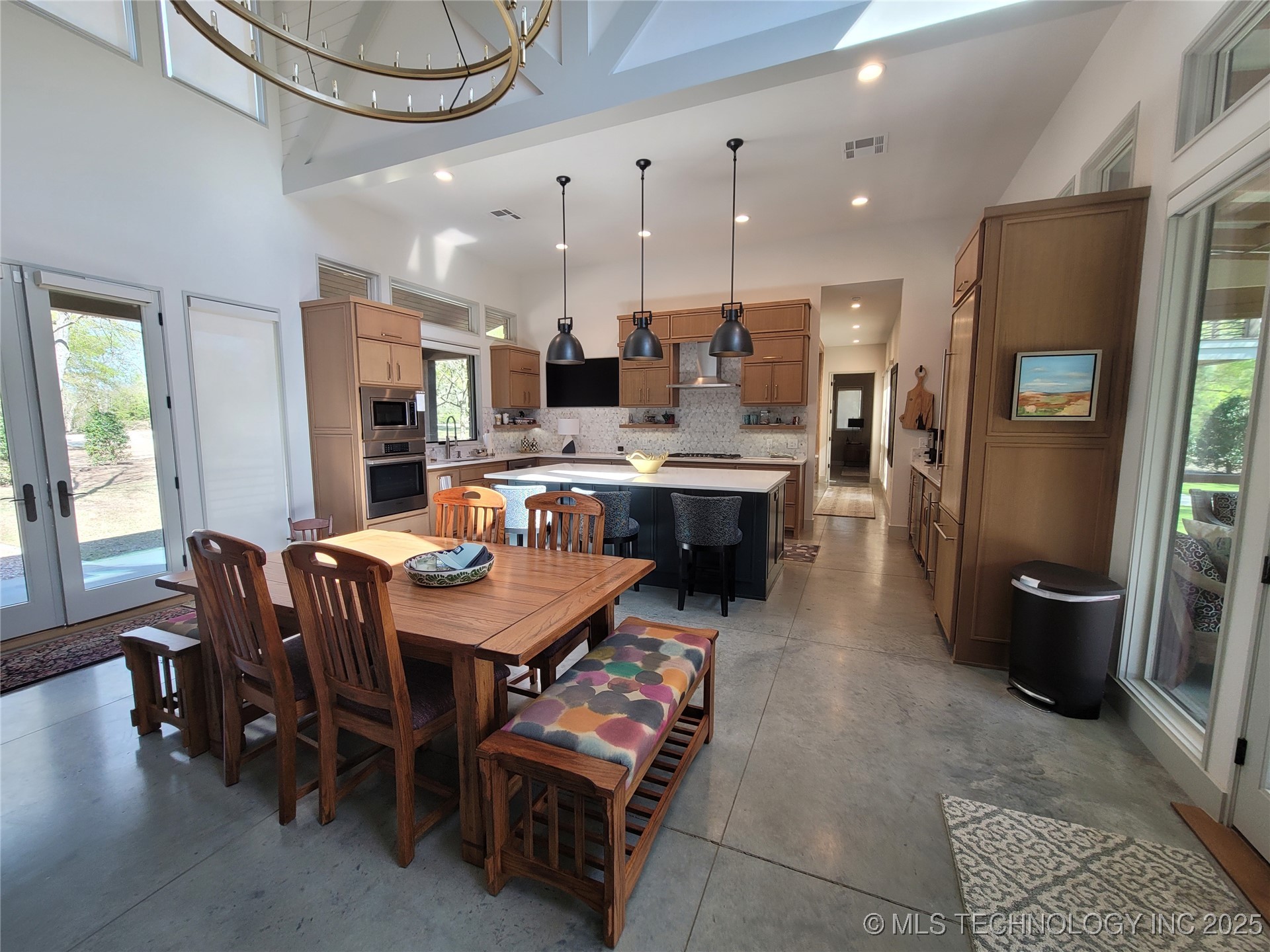 132 Meadowview Property Photo 41