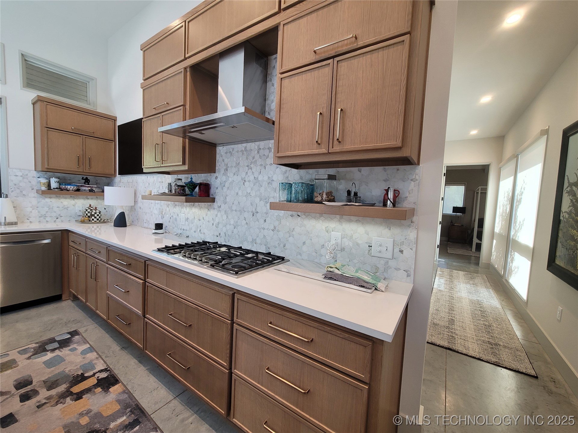 132 Meadowview Property Photo 43