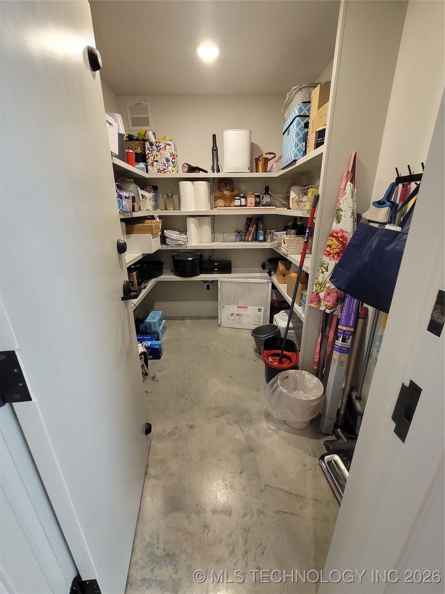 132 Meadowview Property Photo 49