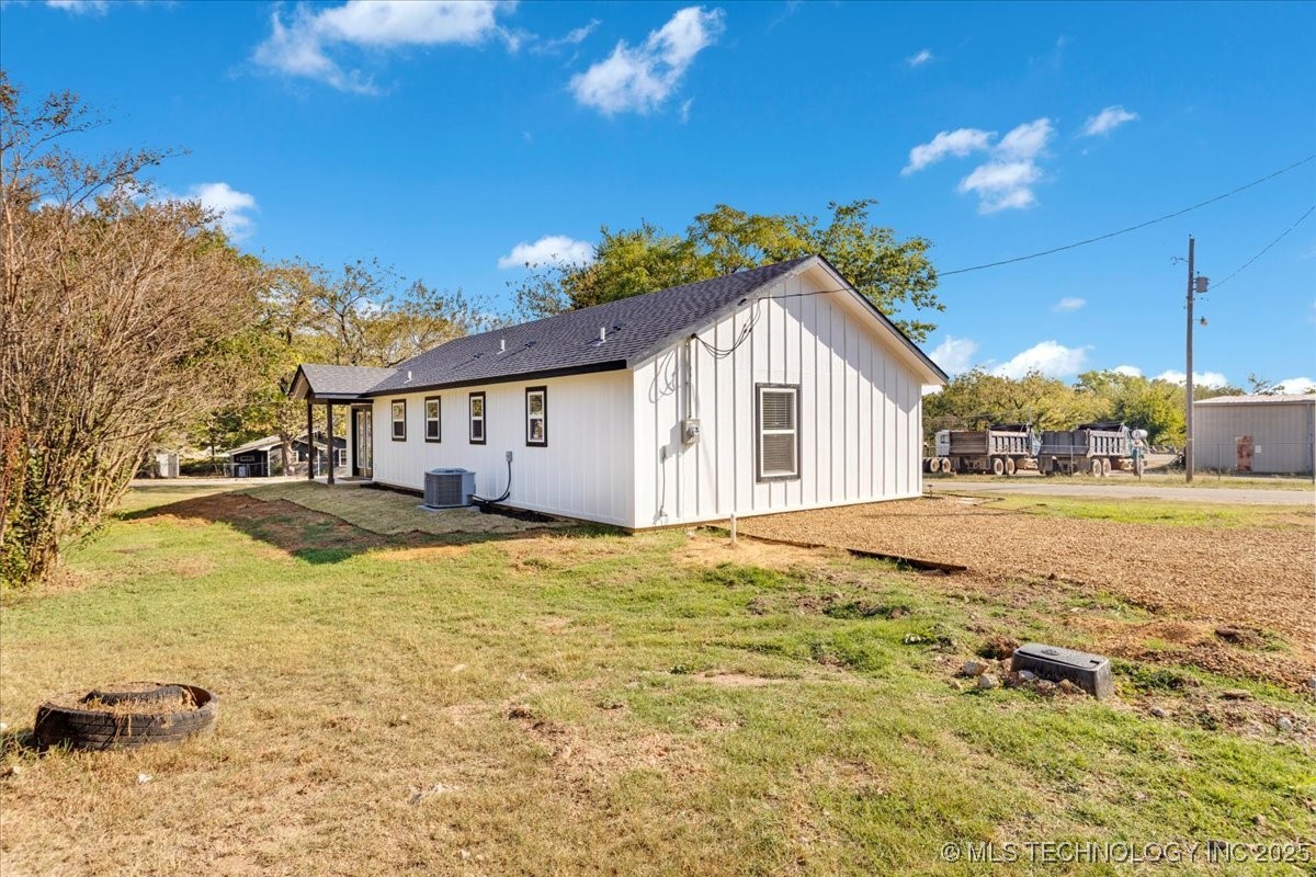 108 Ne 1st Street Property Photo 5