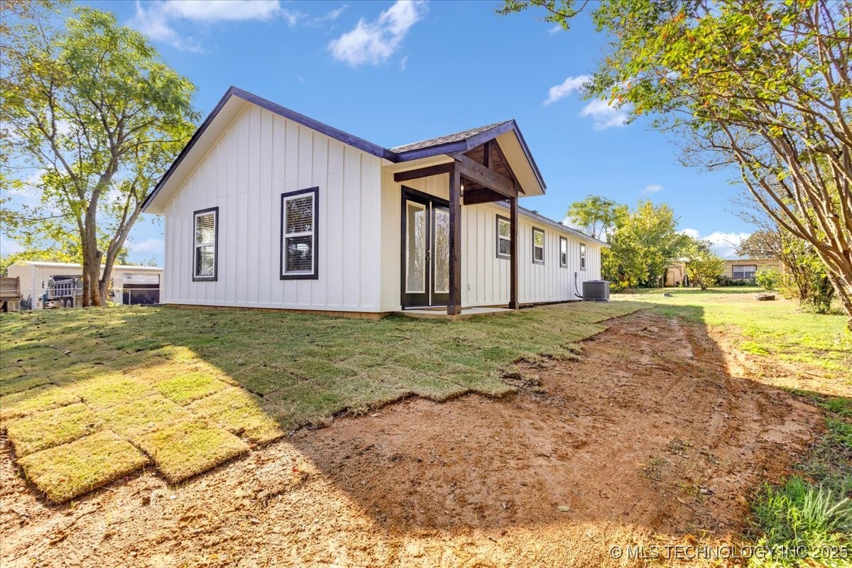 108 Ne 1st Street Property Photo 8