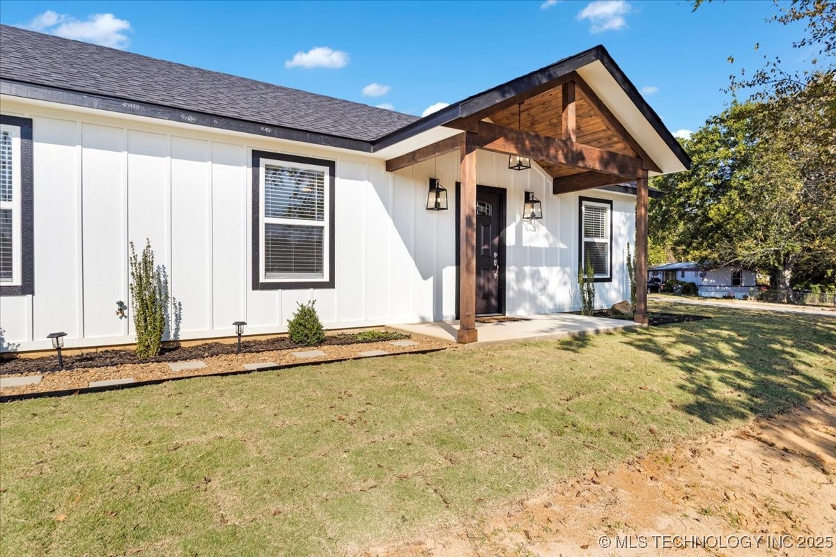 108 Ne 1st Street Property Photo 9