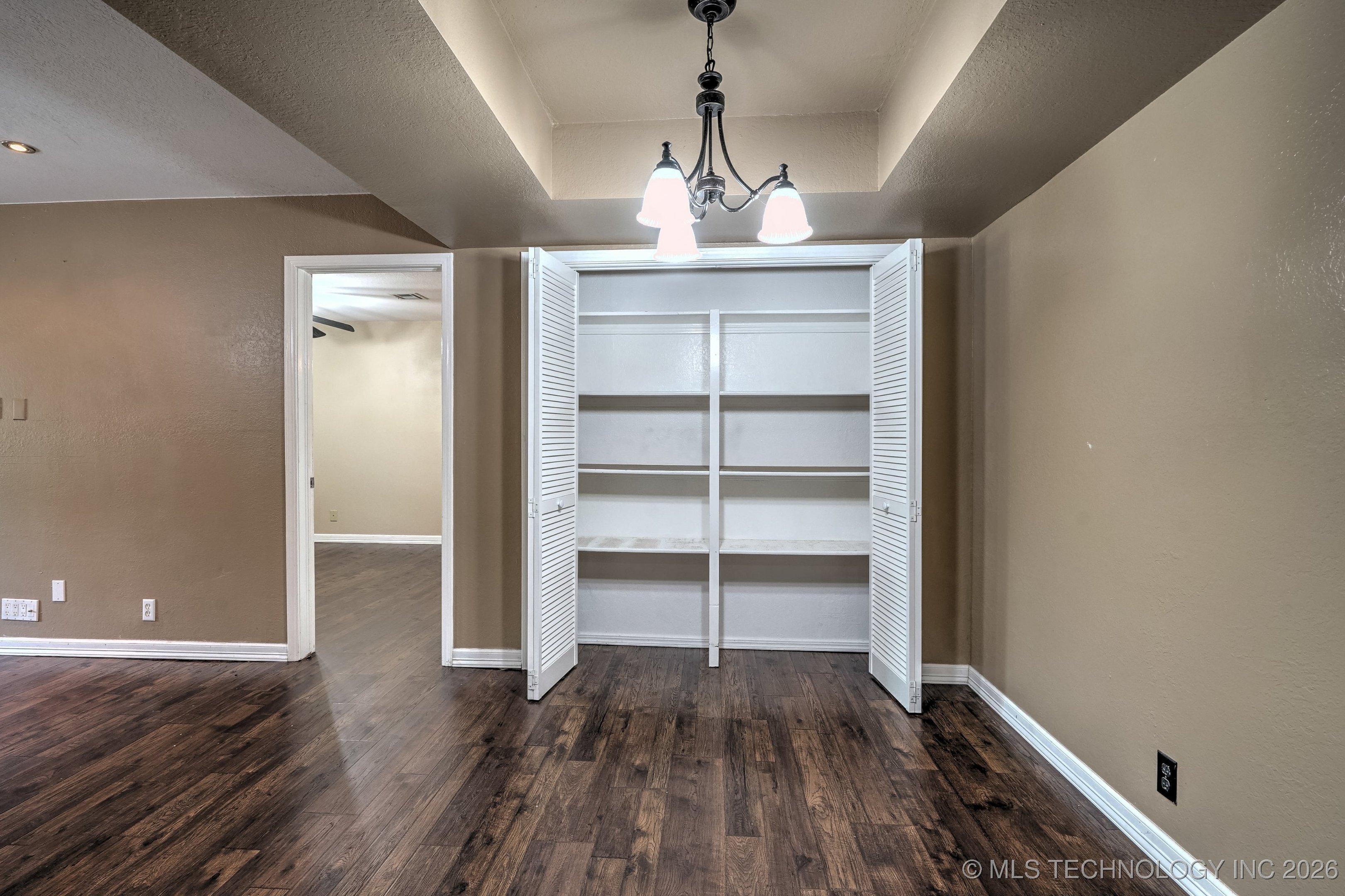 6366 S 80th East Avenue E Property Photo 12