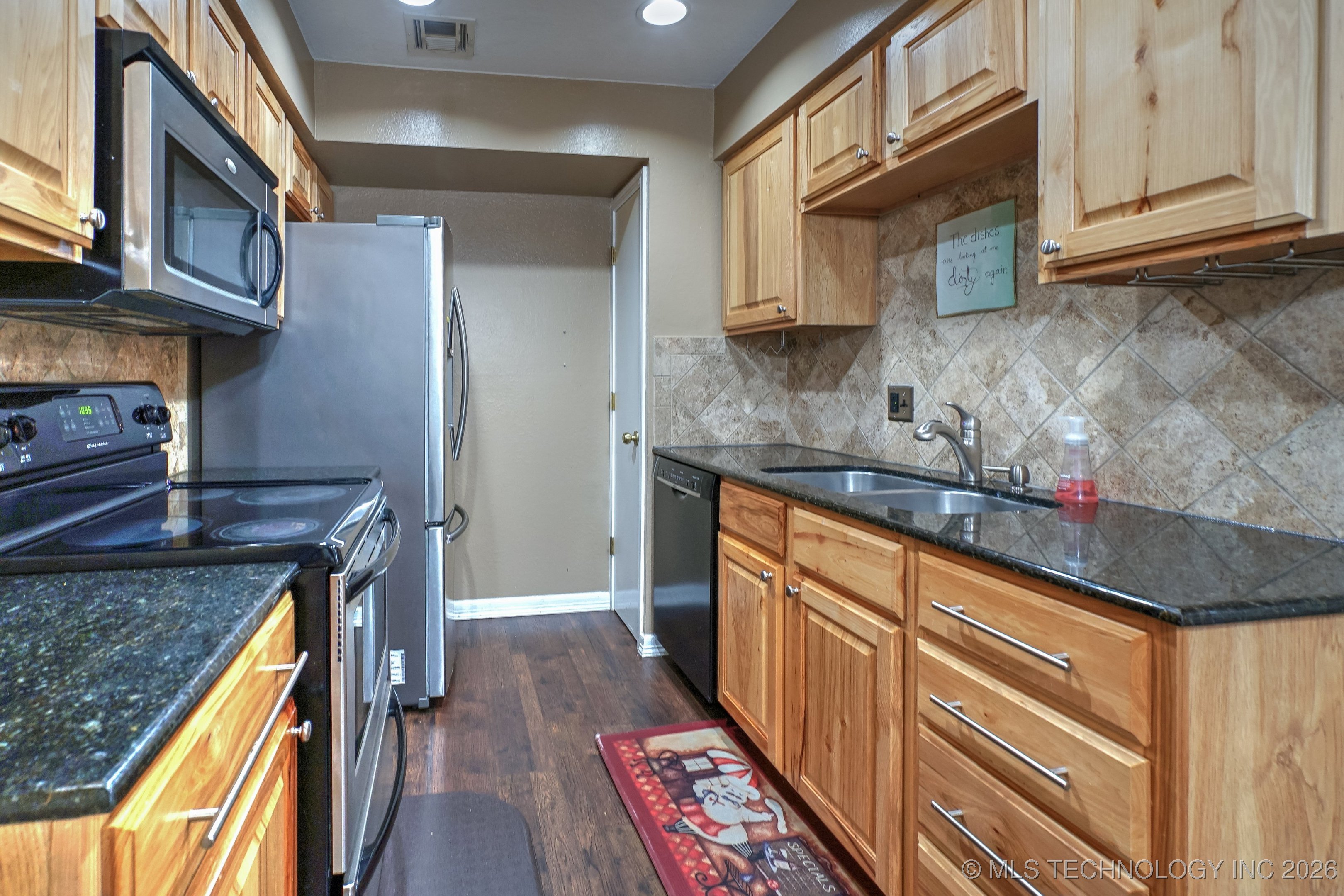 6366 S 80th East Avenue E Property Photo 17