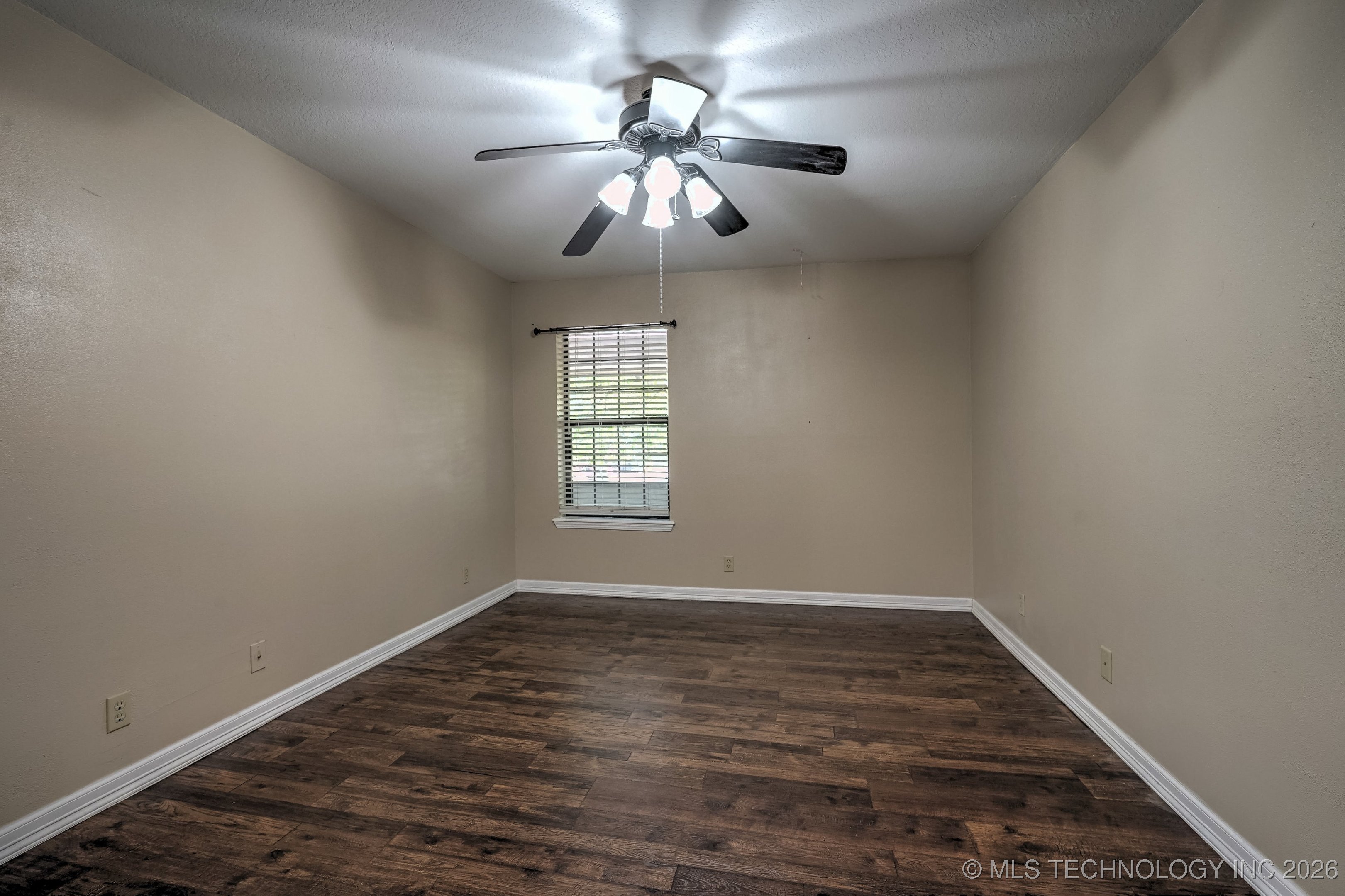 6366 S 80th East Avenue E Property Photo 20