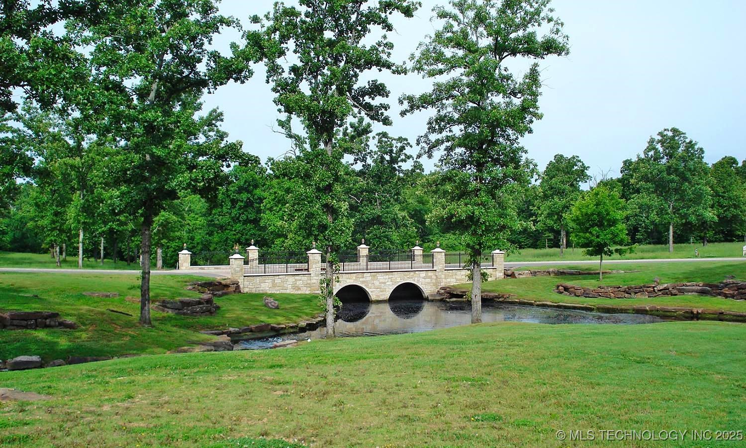 1216 Watercolor Drive Property Photo 24