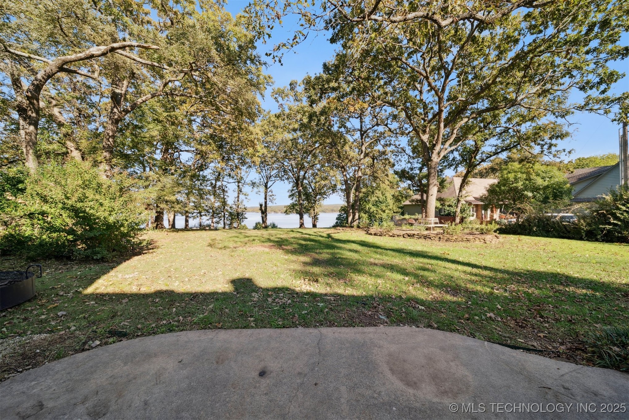 560 N 4395 Property Photo 35