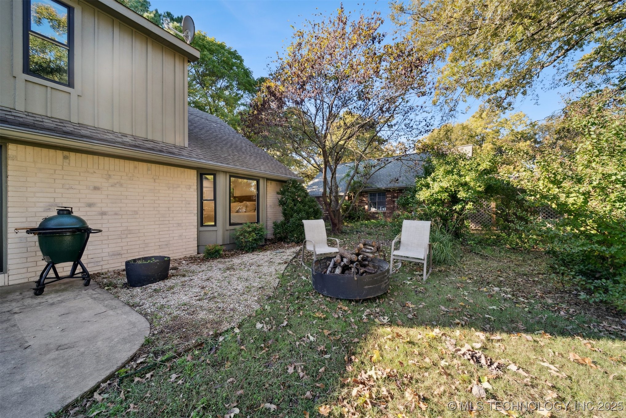 560 N 4395 Property Photo 36