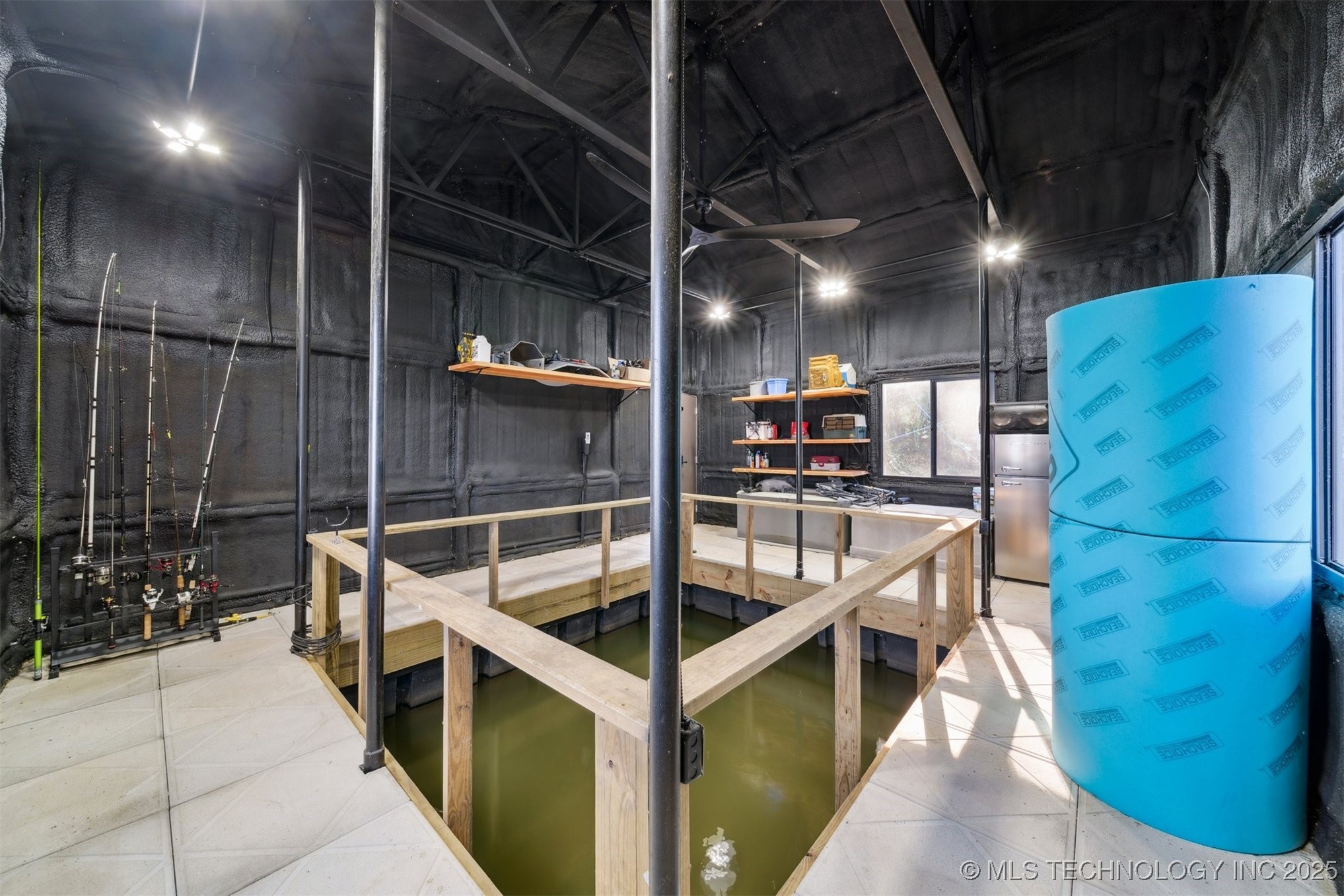 560 N 4395 Property Photo 51