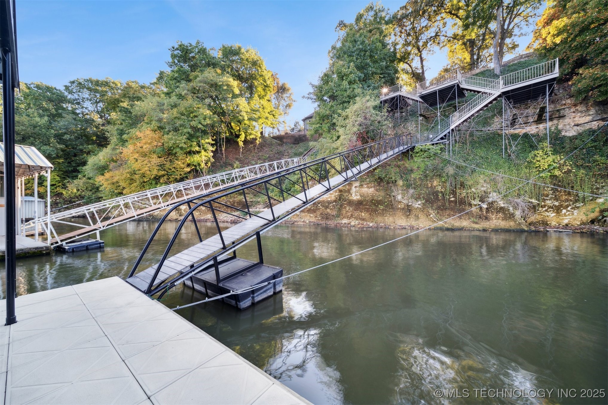 560 N 4395 Property Photo 54