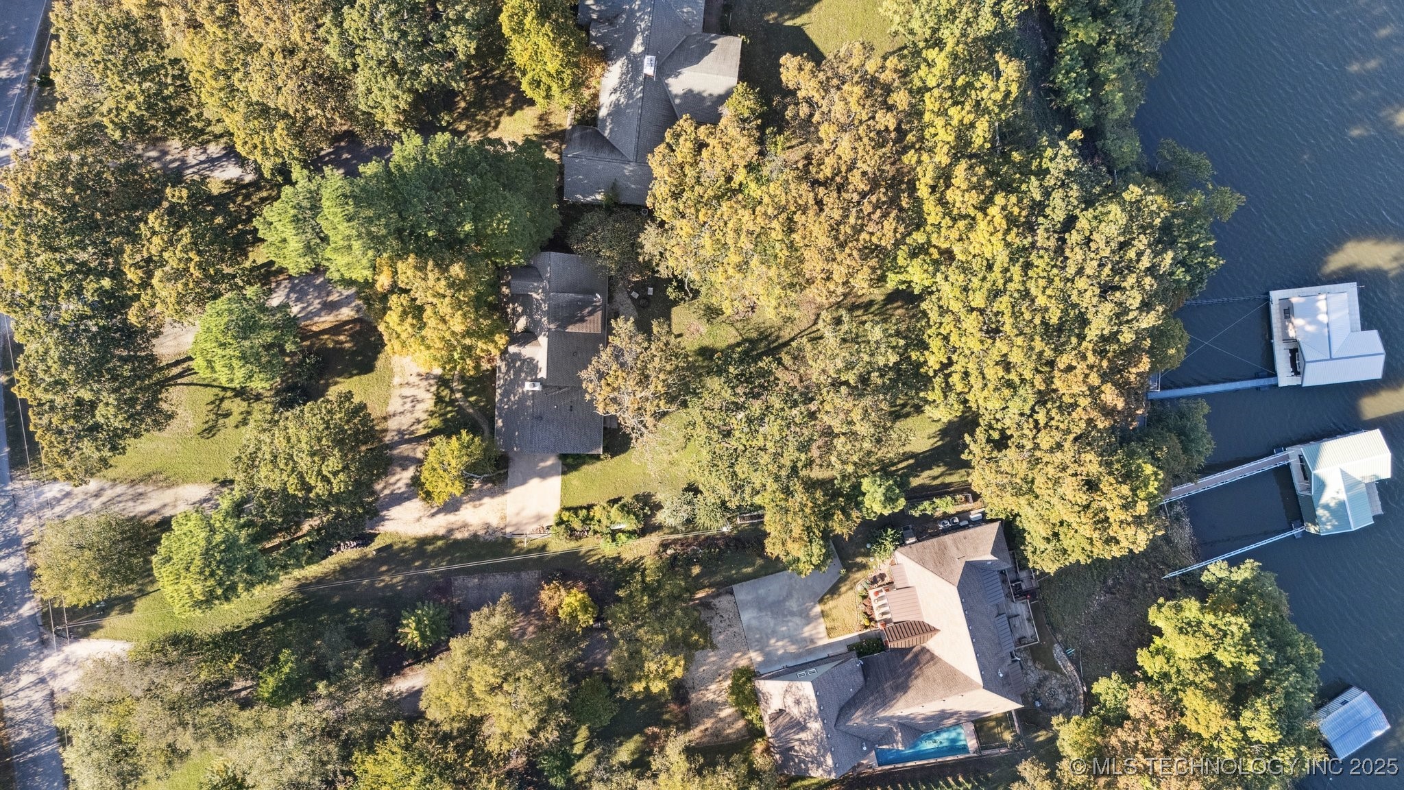 560 N 4395 Property Photo 56