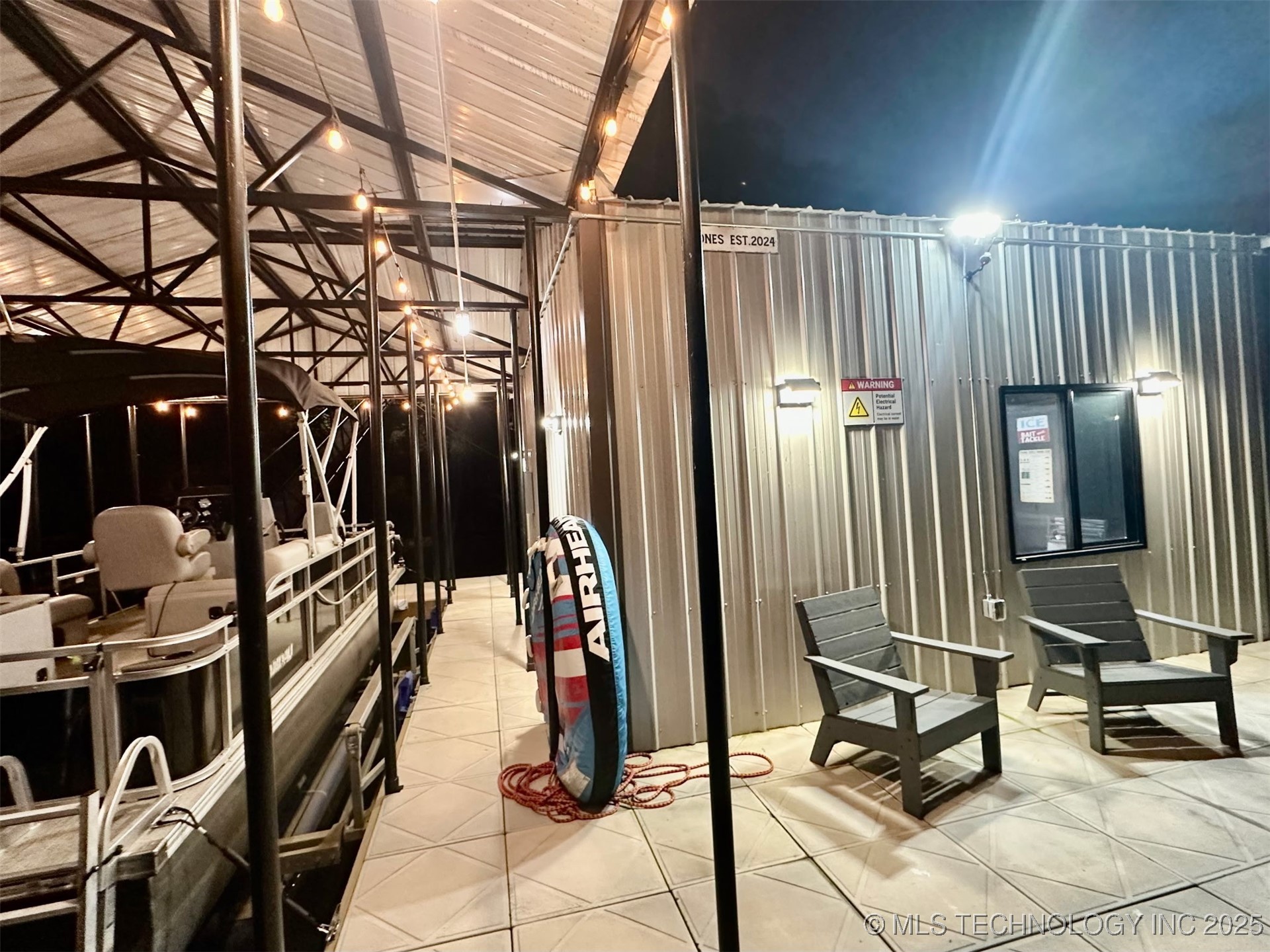 560 N 4395 Property Photo 64