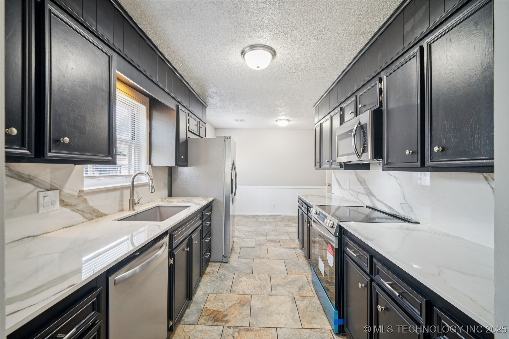 7065 E 52nd Street Property Photo 8