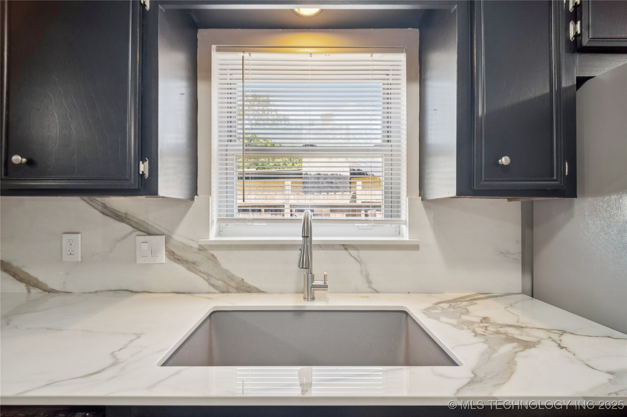 7065 E 52nd Street Property Photo 10