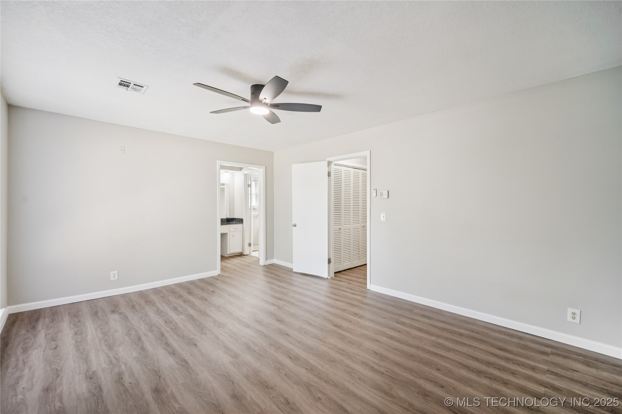 7065 E 52nd Street Property Photo 15