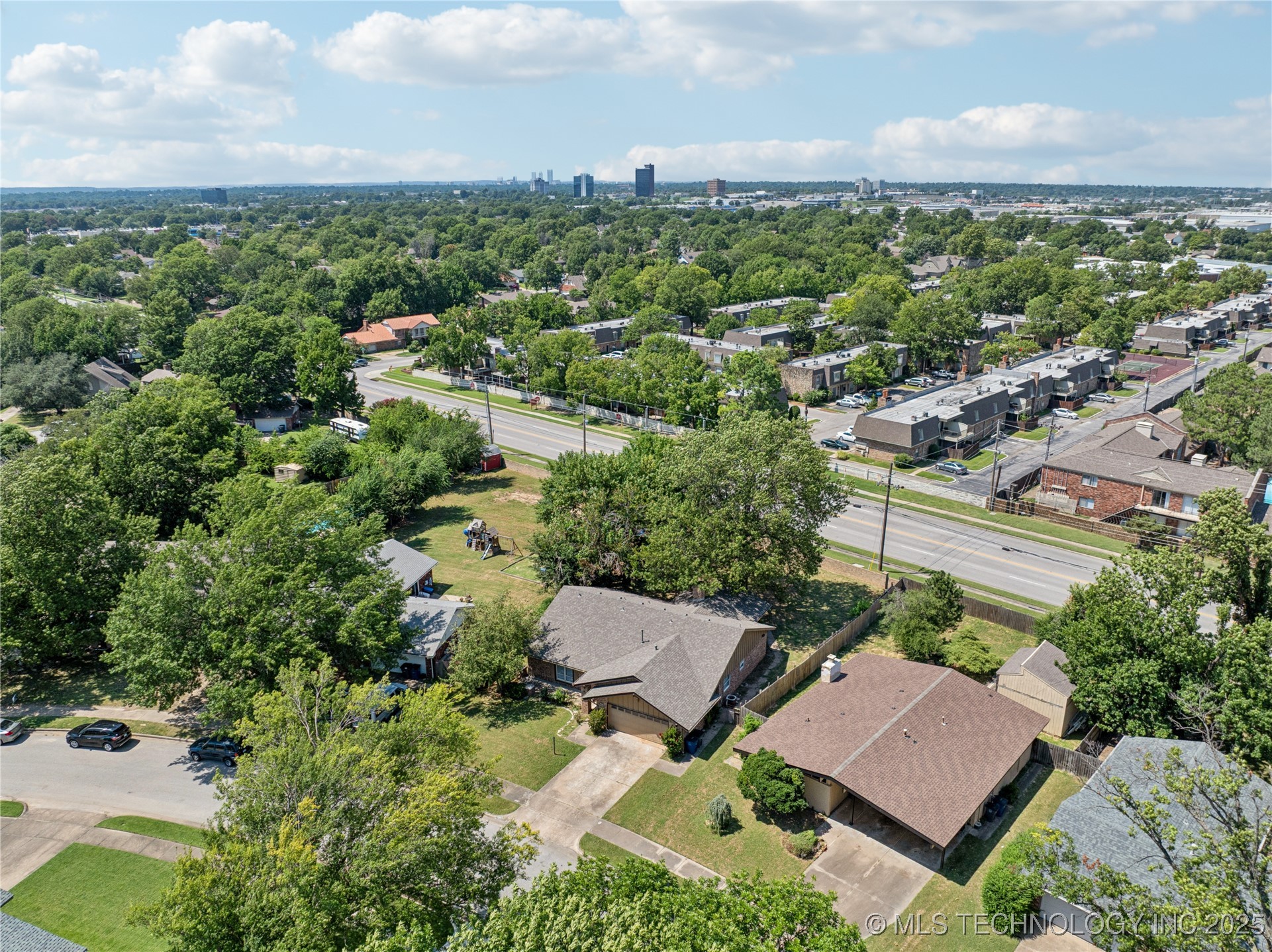 7065 E 52nd Street Property Photo 33