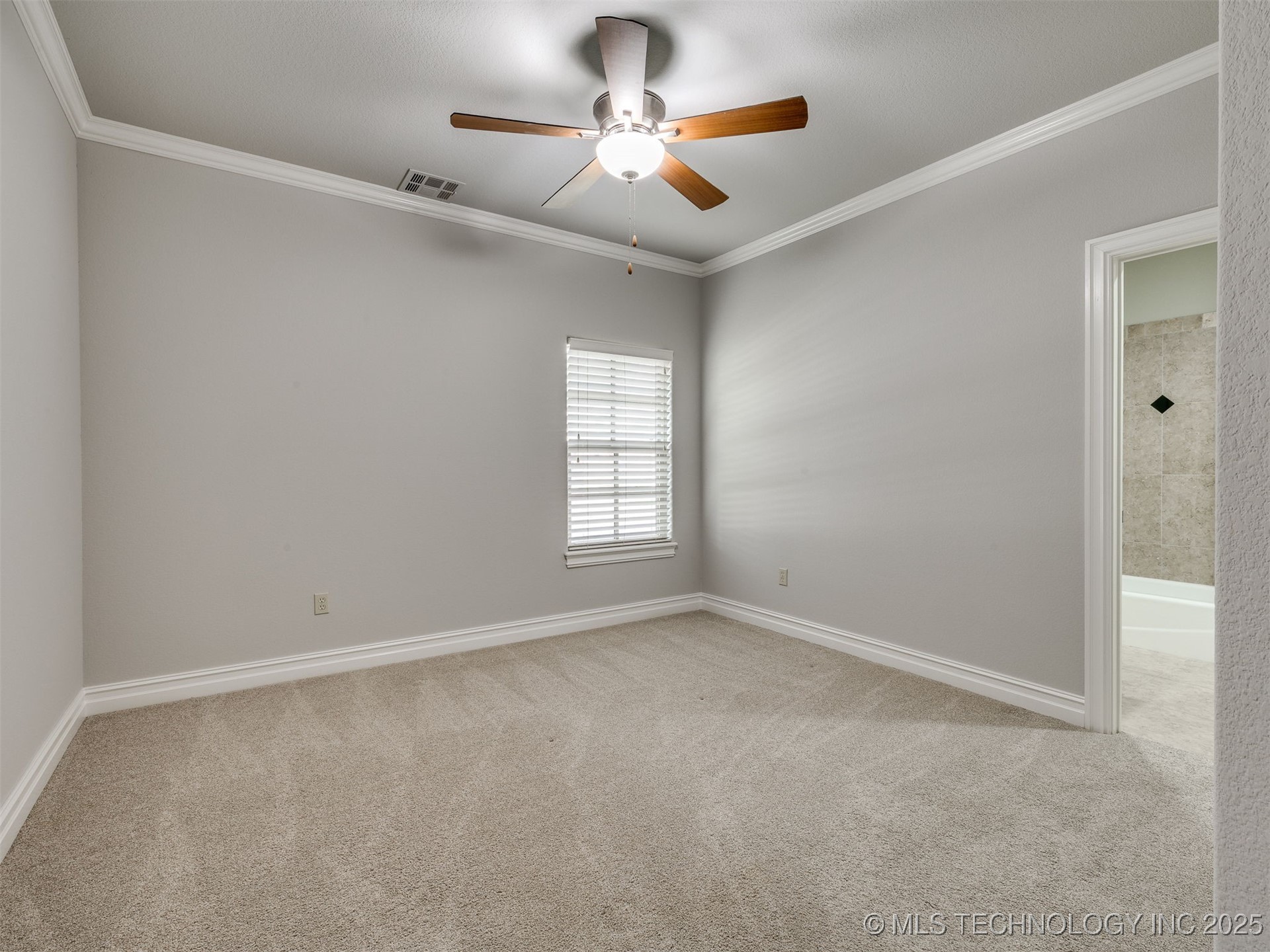 10712 S 95th East Court Property Photo 15