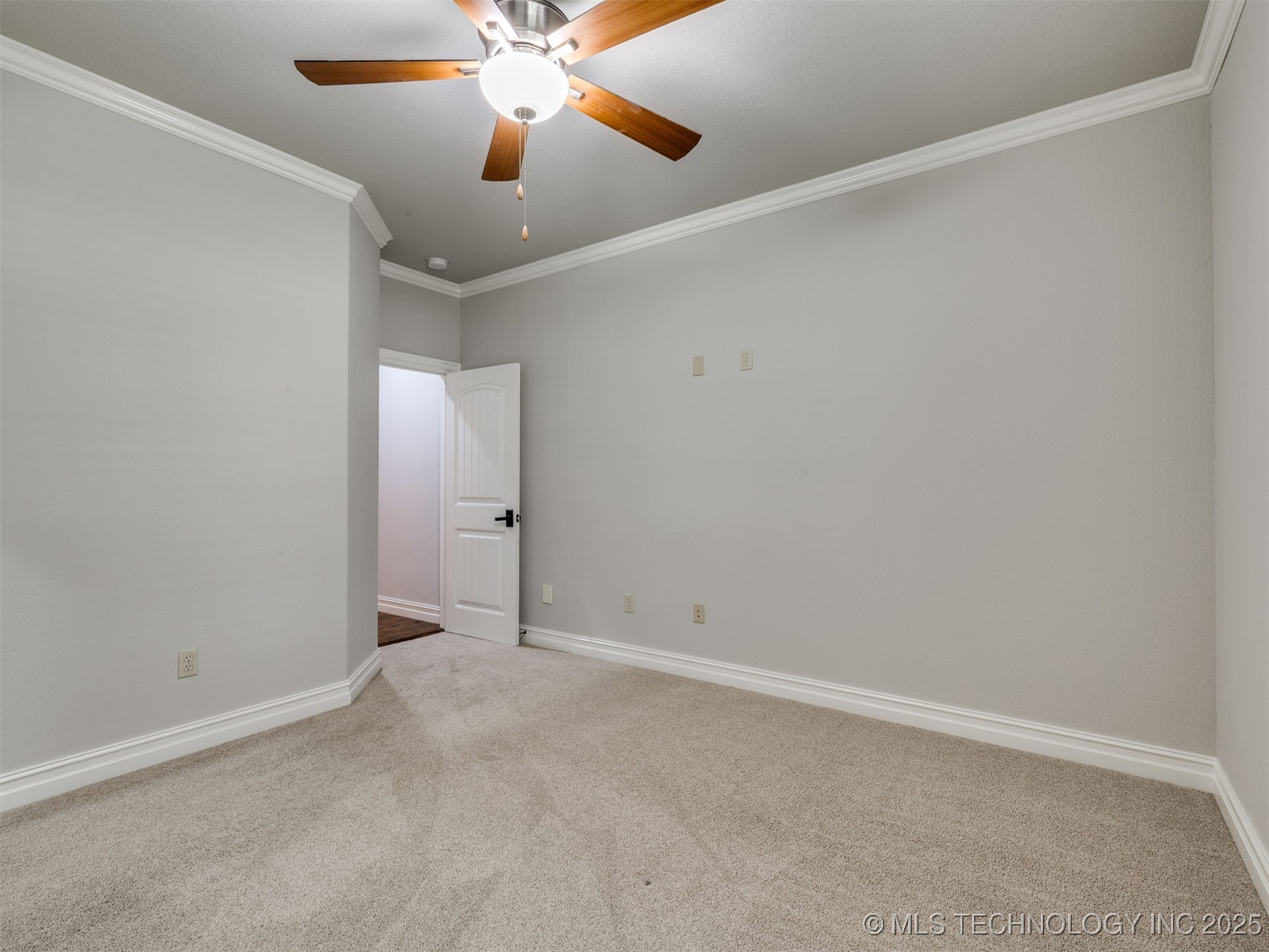 10712 S 95th East Court Property Photo 16