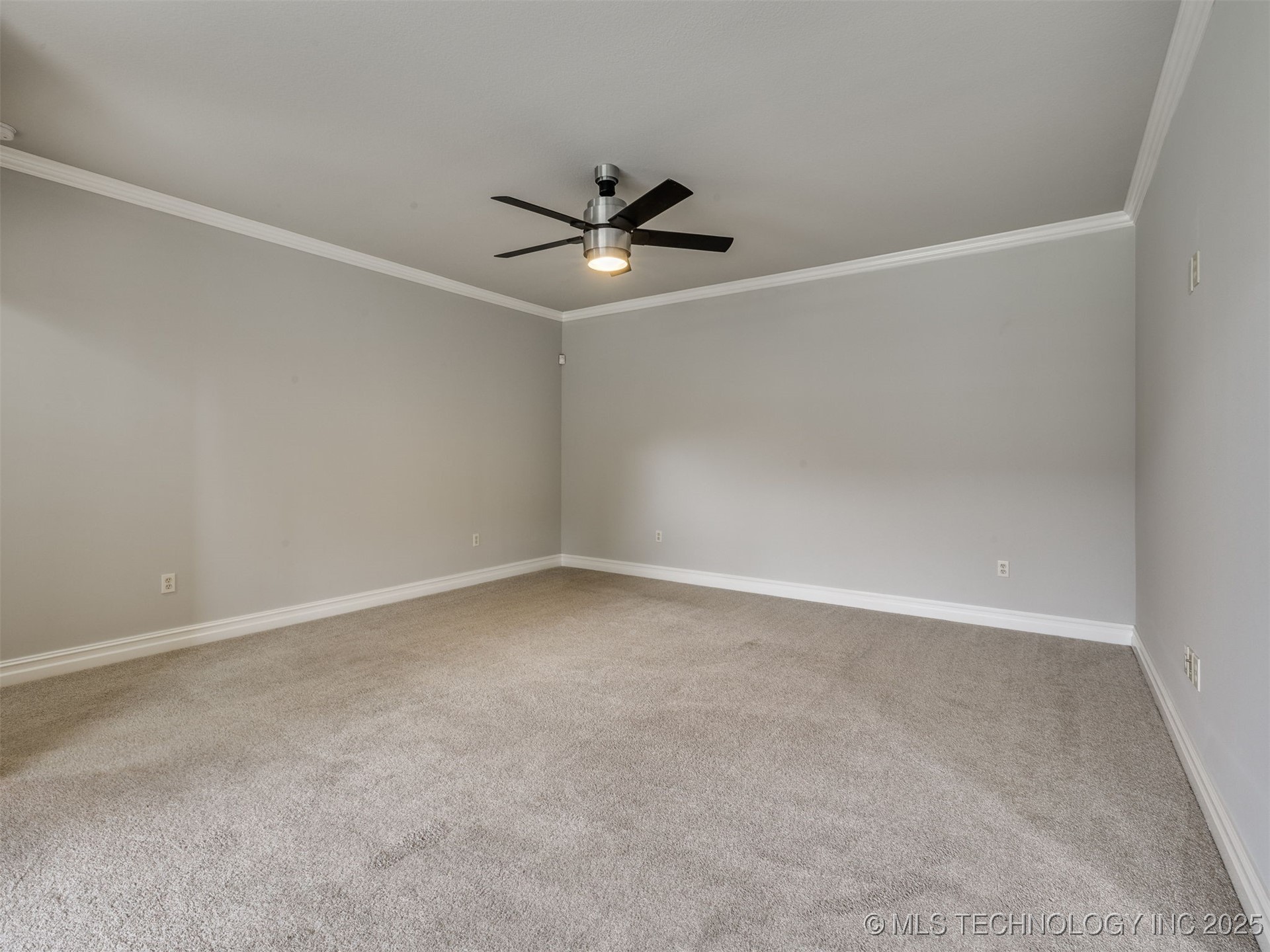 10712 S 95th East Court Property Photo 43