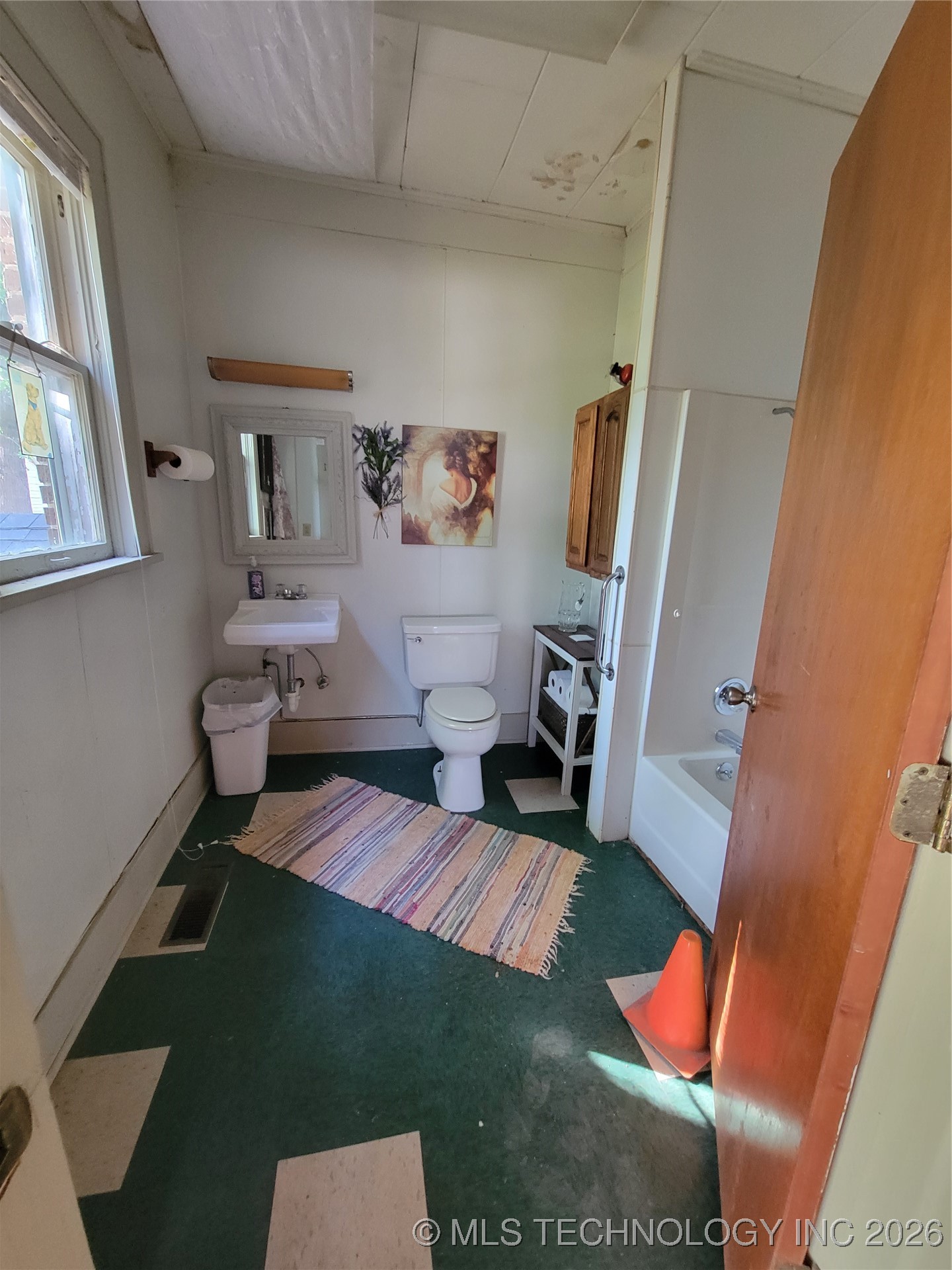 10 S Vann Street Property Photo 3