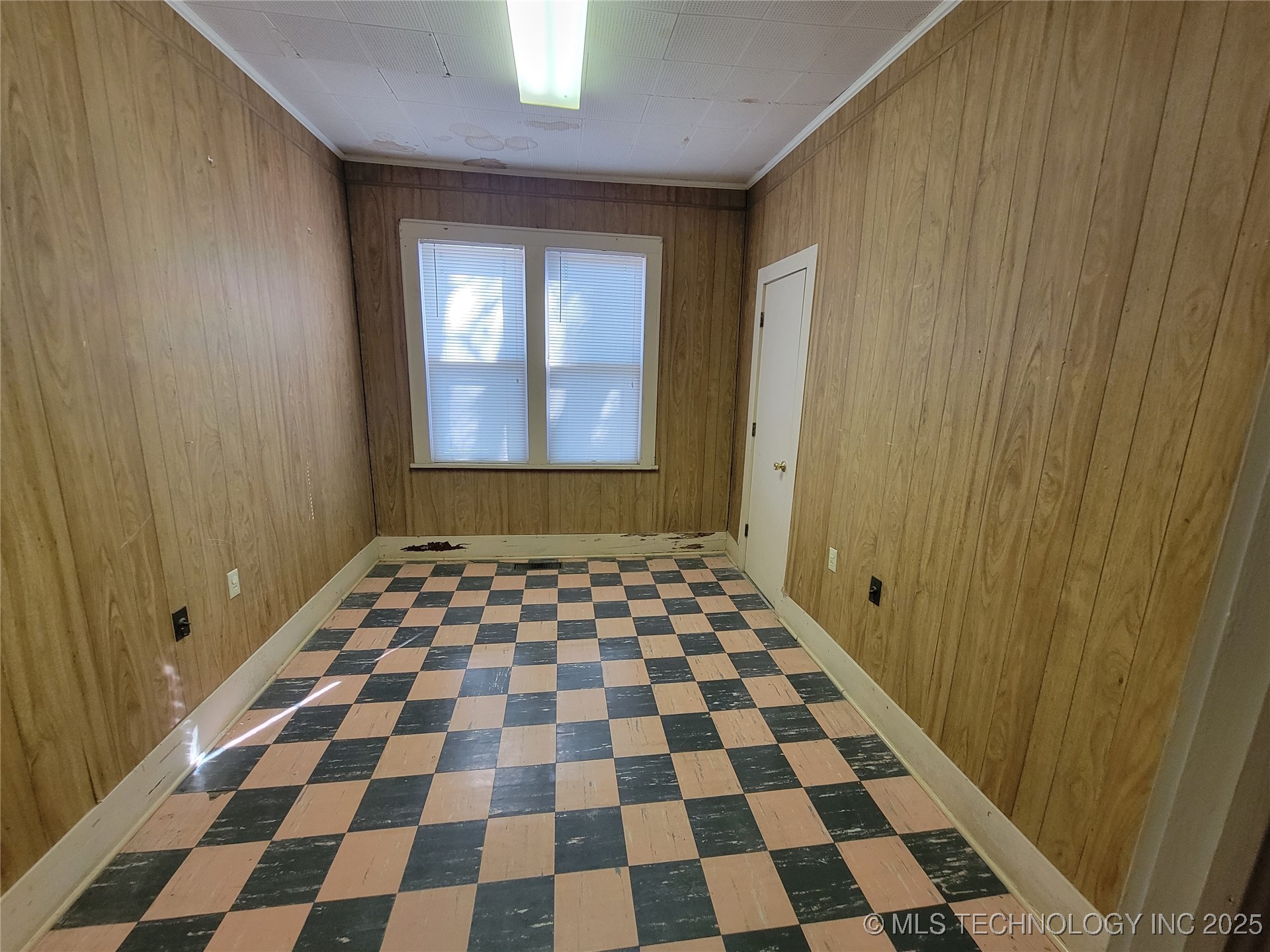 10 S Vann Street Property Photo 10