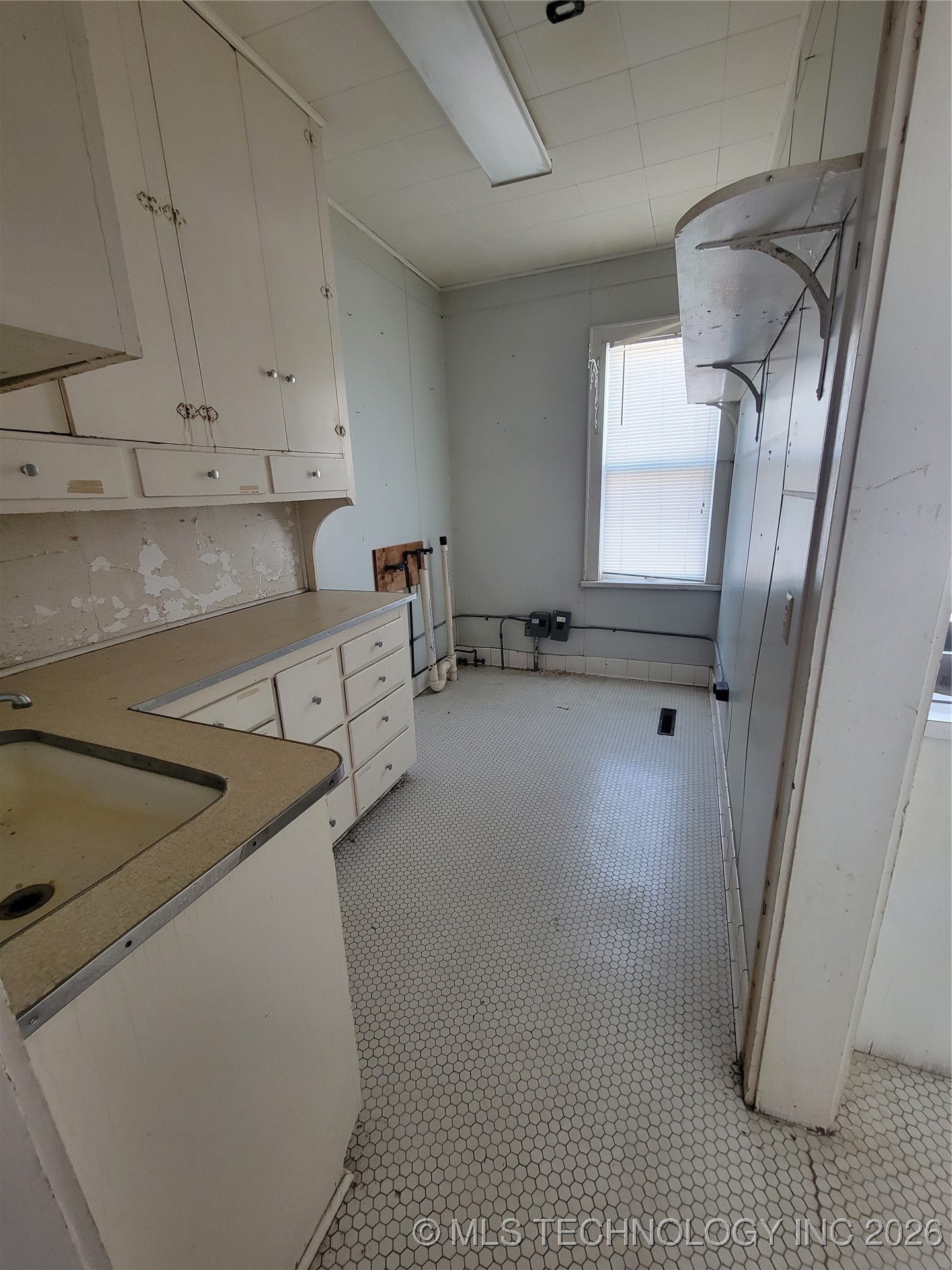 10 S Vann Street Property Photo 13