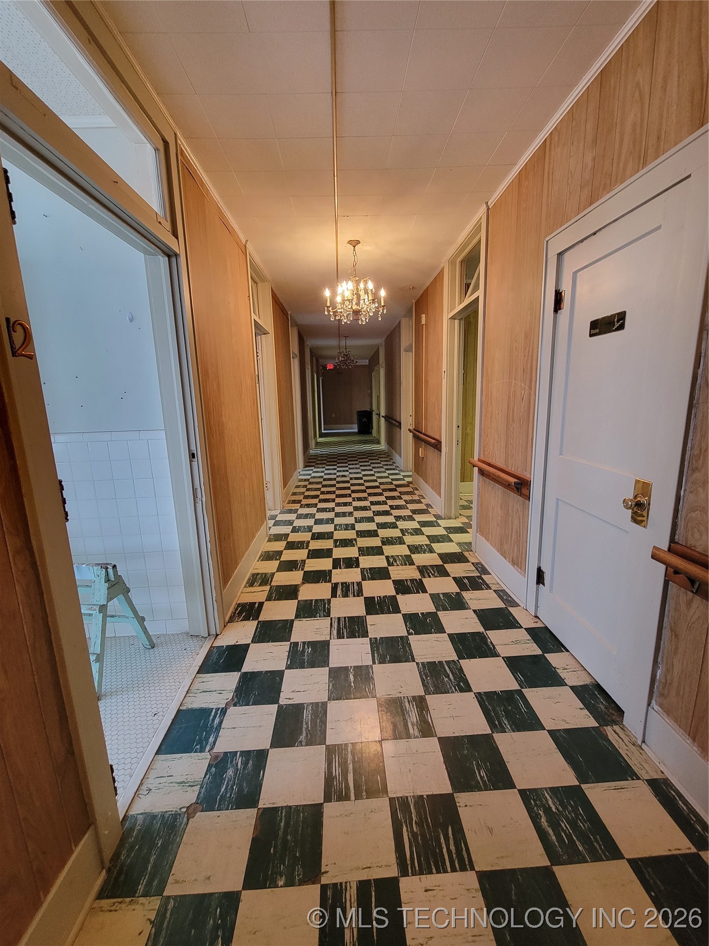 10 S Vann Street Property Photo 18