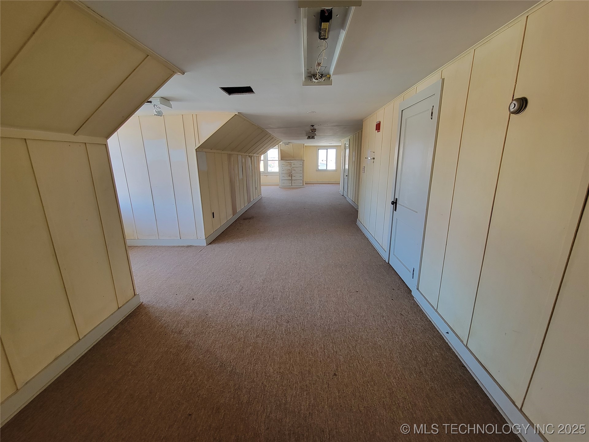 10 S Vann Street Property Photo 20