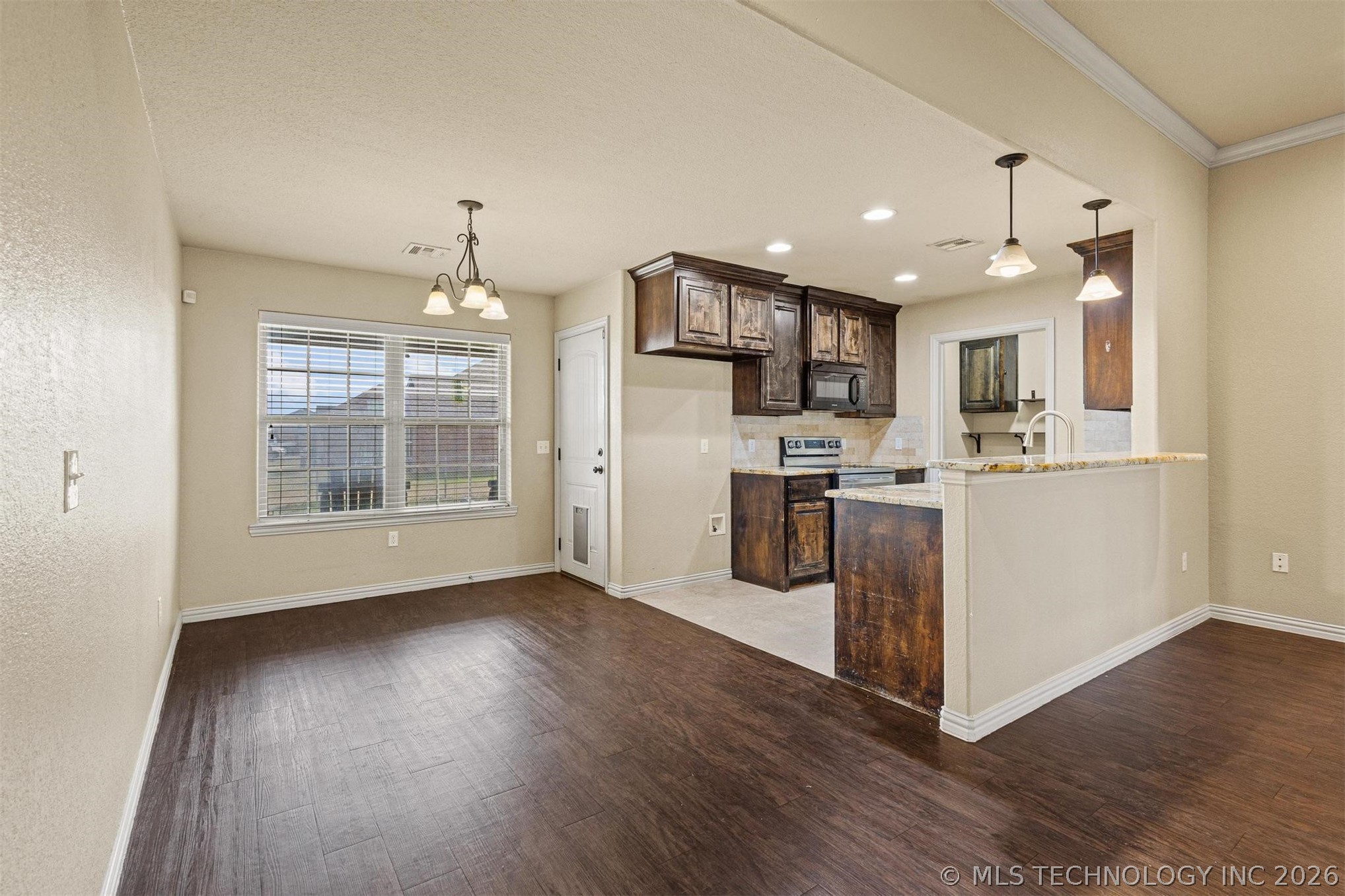 96 Dawson Drive Property Photo 7