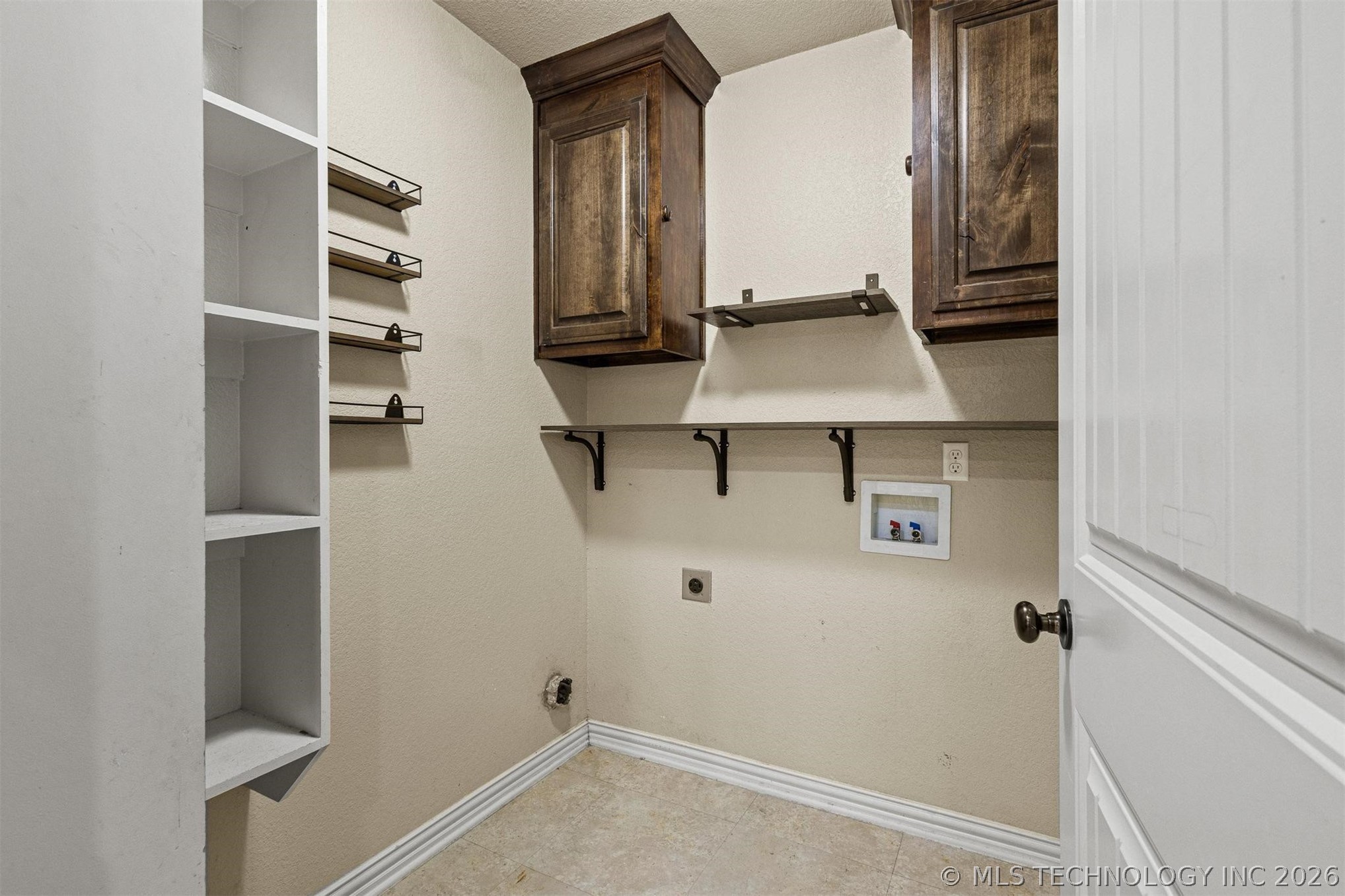 96 Dawson Drive Property Photo 13