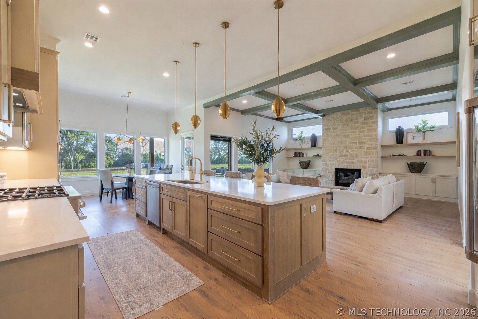 8200 E Elgin Street Property Photo 10